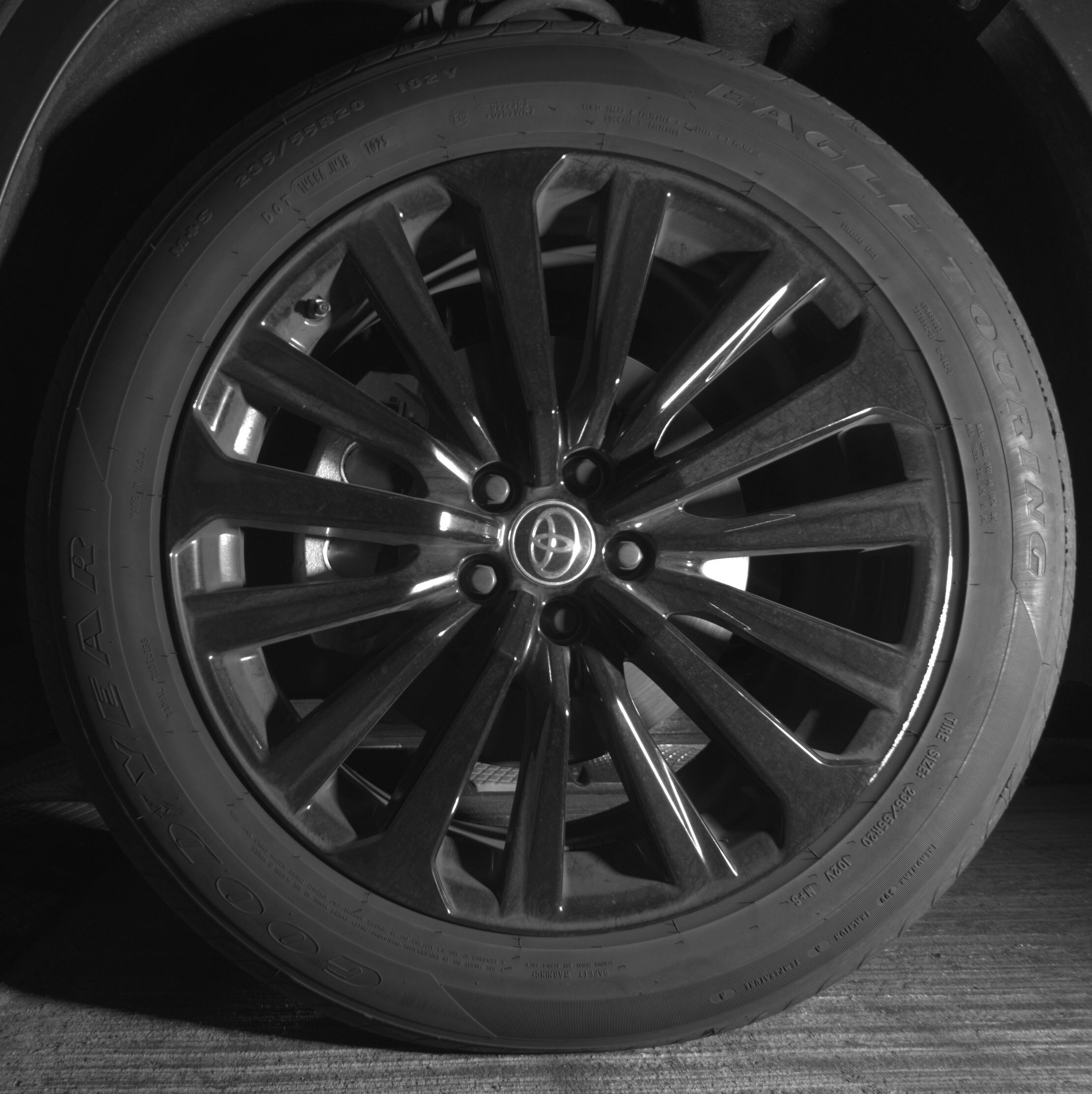 Thumbnail: 2025 Toyota Highlander - 9