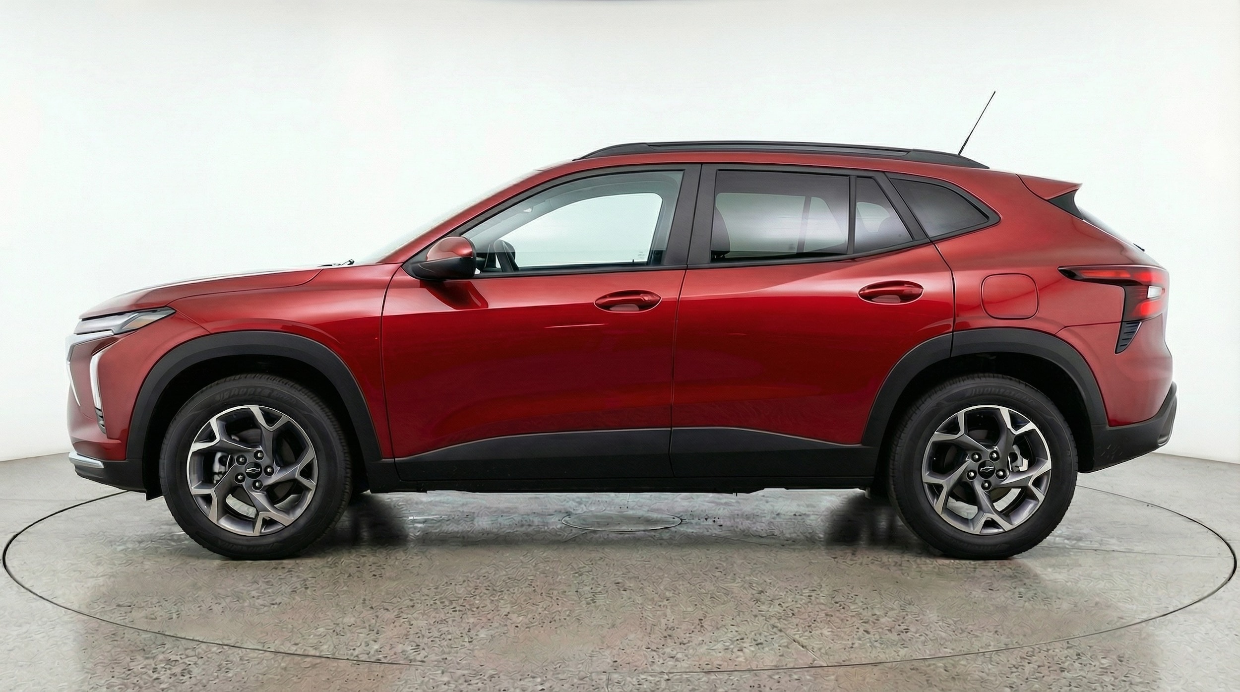 Thumbnail: 2025 Chevrolet Trax - 4