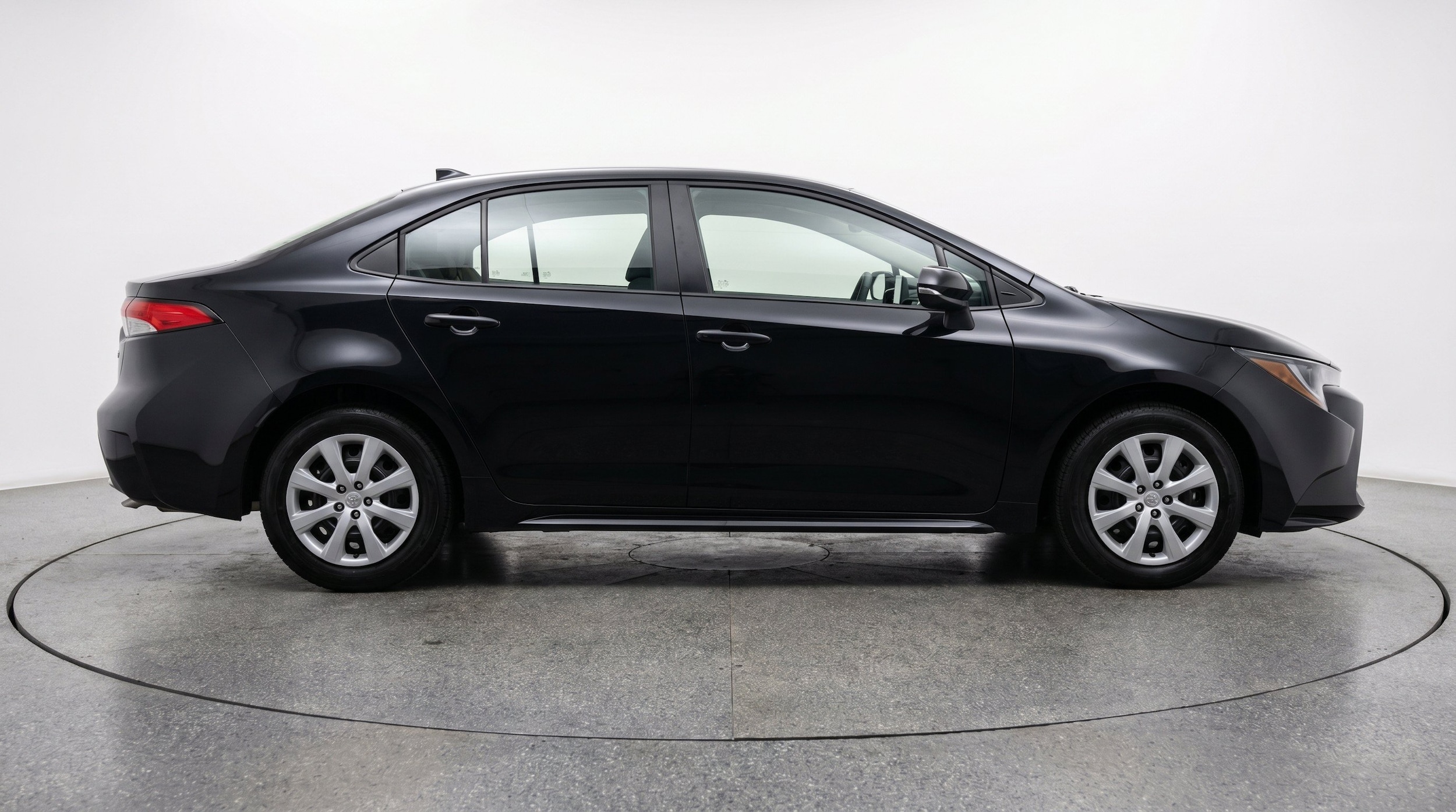 Thumbnail: 2025 Toyota Corolla - 11