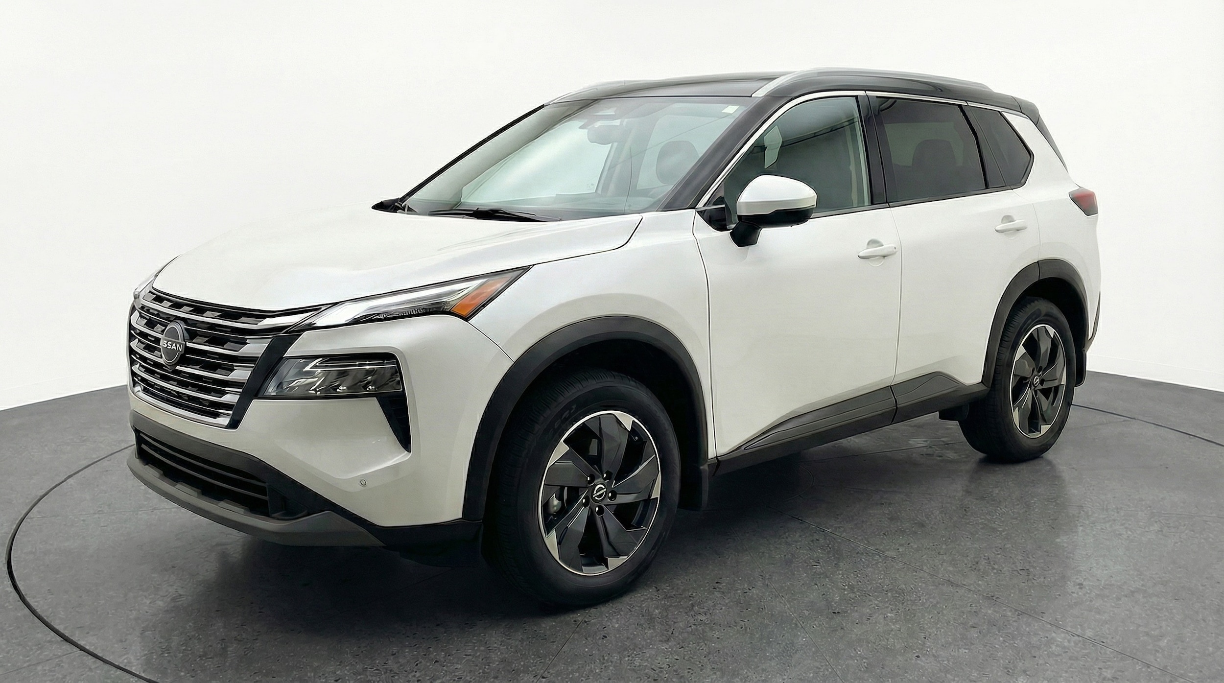 Thumbnail: 2025 Nissan Rogue - 3