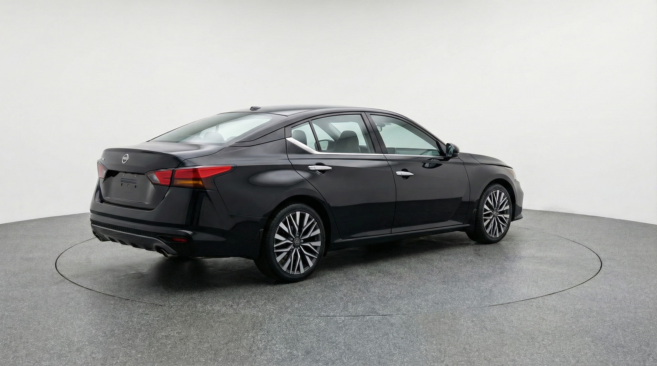 Thumbnail: 2025 Nissan Altima - 7