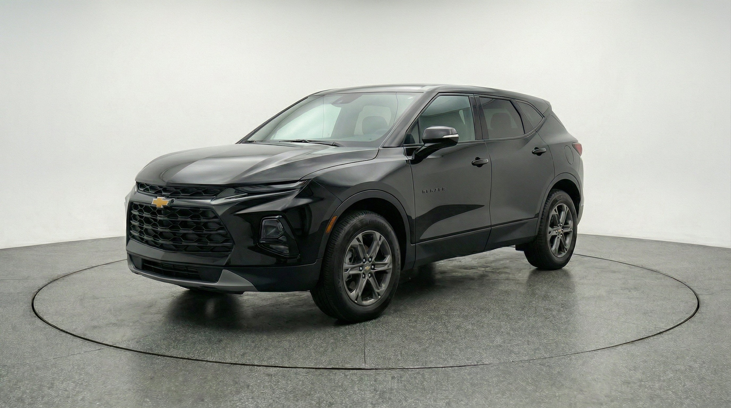 Thumbnail: 2026 Chevrolet Blazer - 3