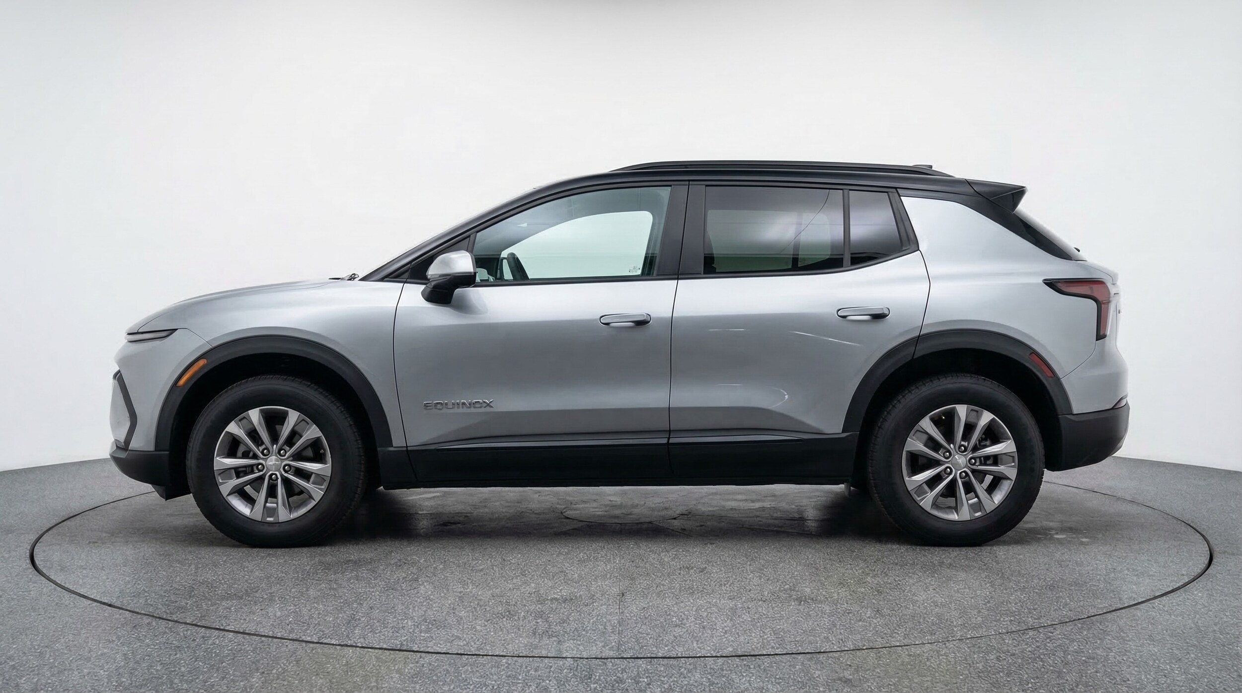 Thumbnail: 2025 Chevrolet Equinox - 4