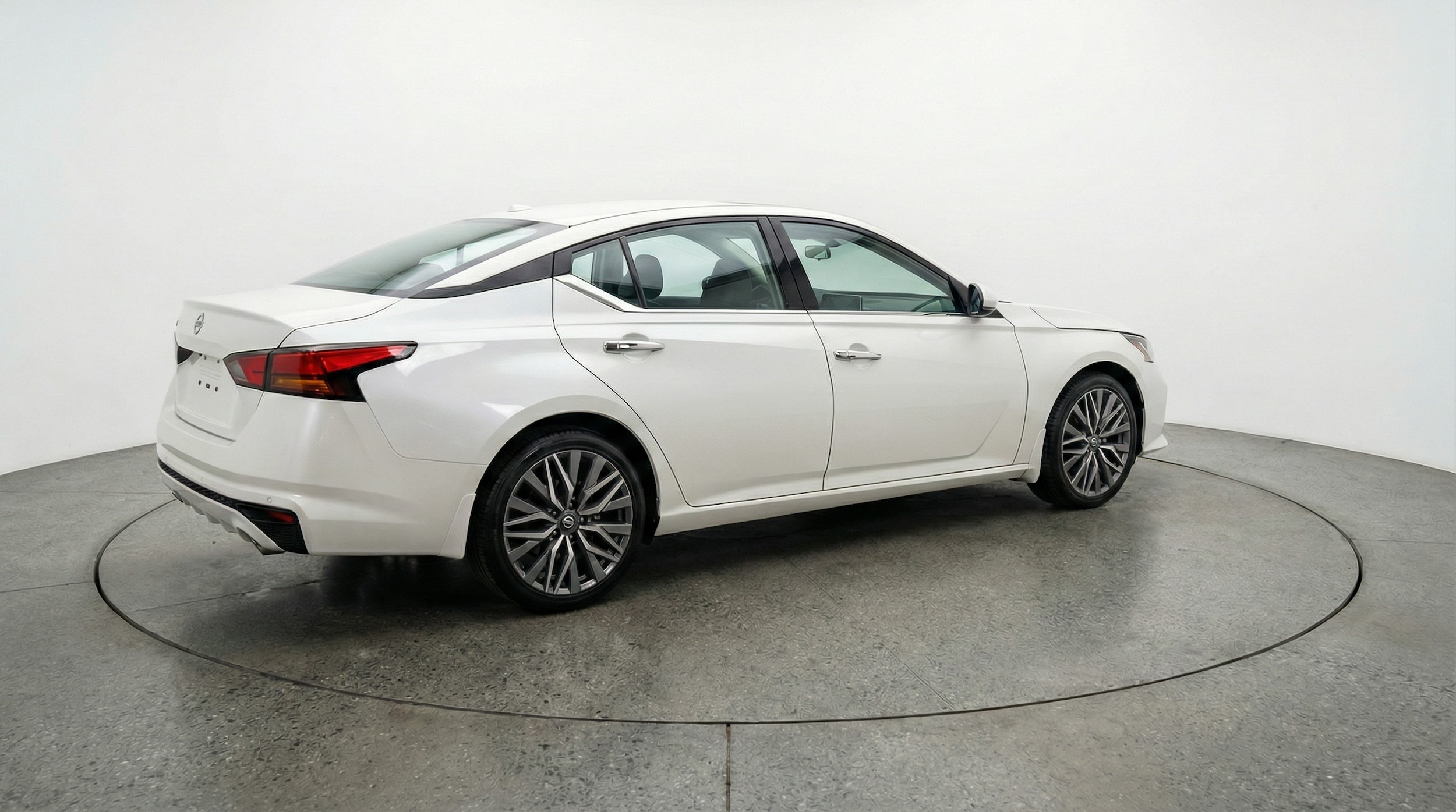 Thumbnail: 2025 Nissan Altima - 7