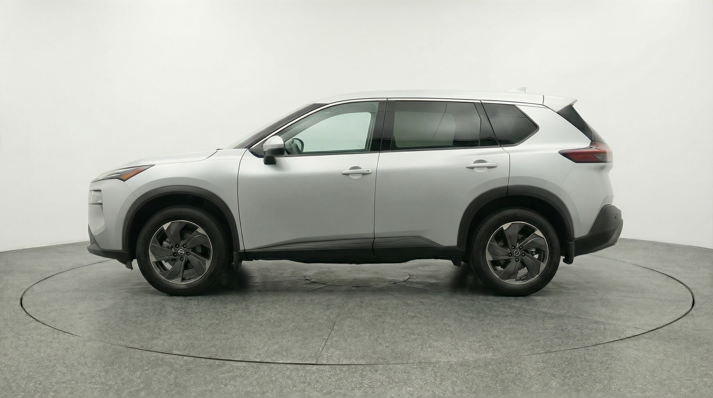 Thumbnail: 2025 Nissan Rogue - 4