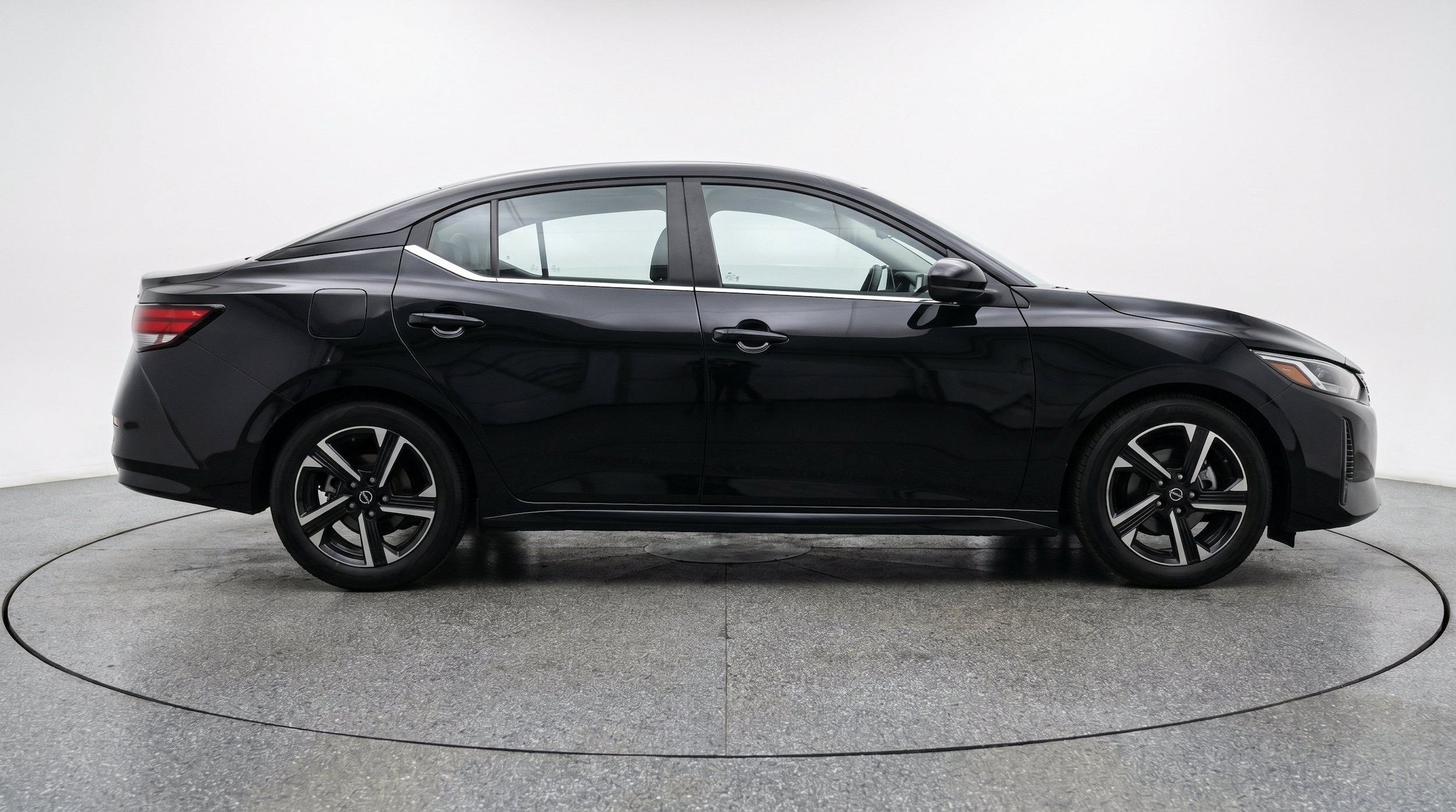 Thumbnail: 2025 Nissan Sentra - 11