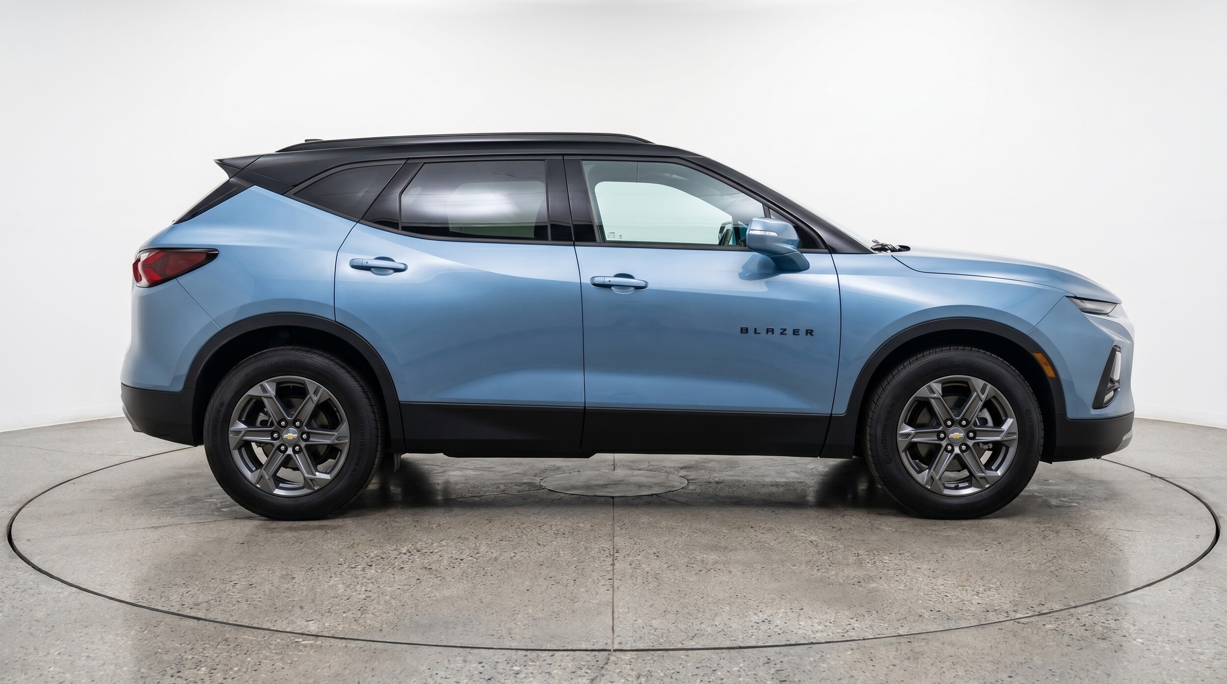 Thumbnail: 2025 Chevrolet Blazer - 8
