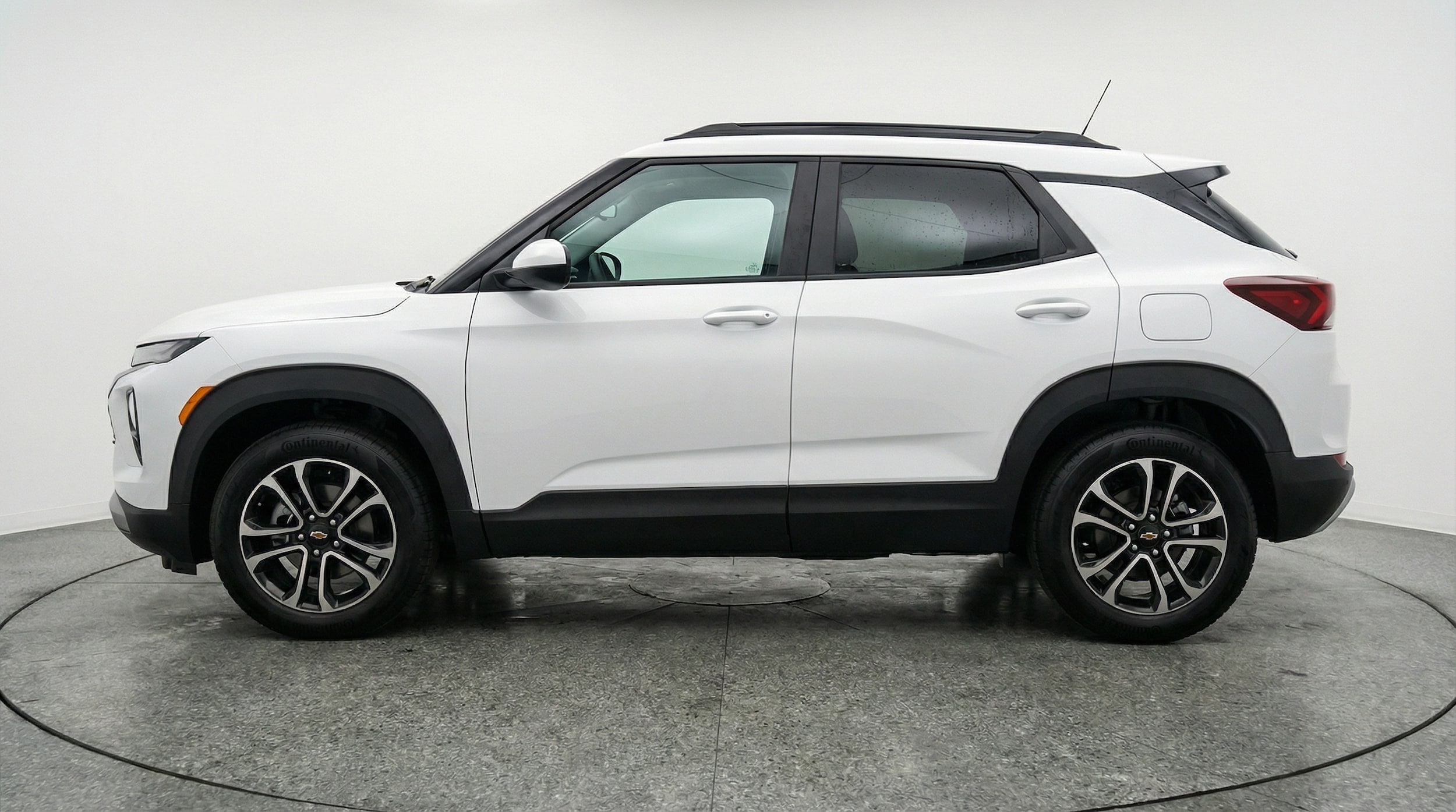 Thumbnail: 2025 Chevrolet TrailBlazer - 4