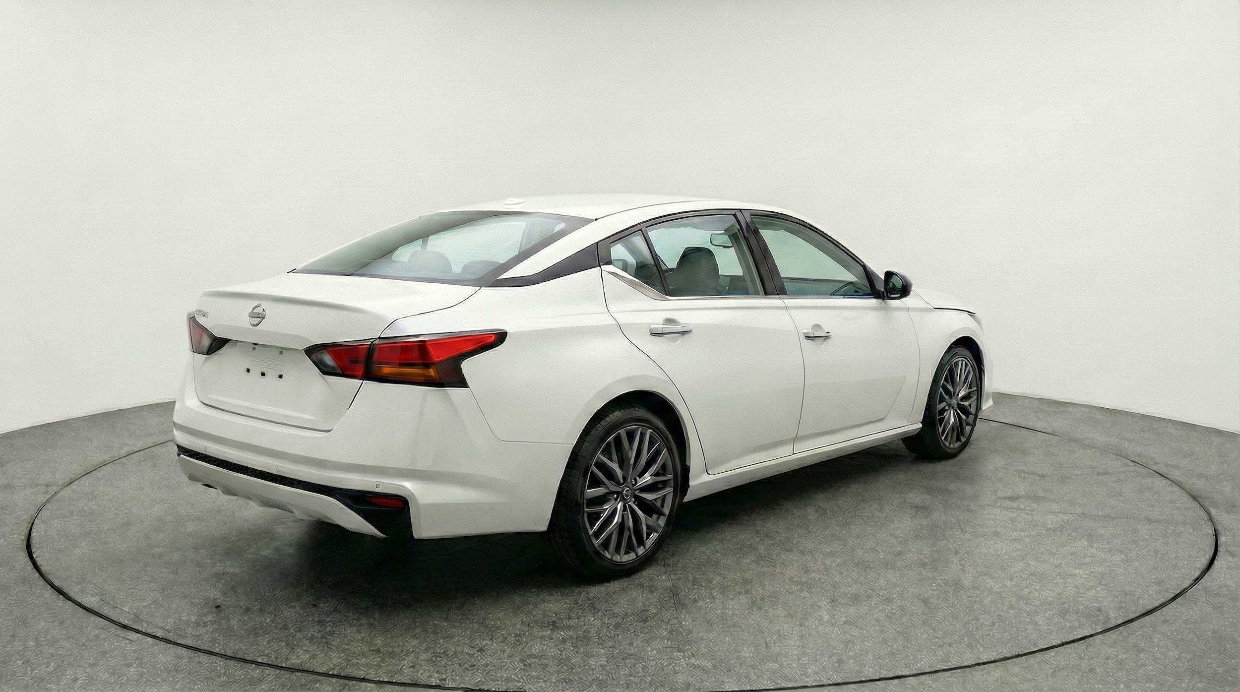 Thumbnail: 2025 Nissan Altima - 7