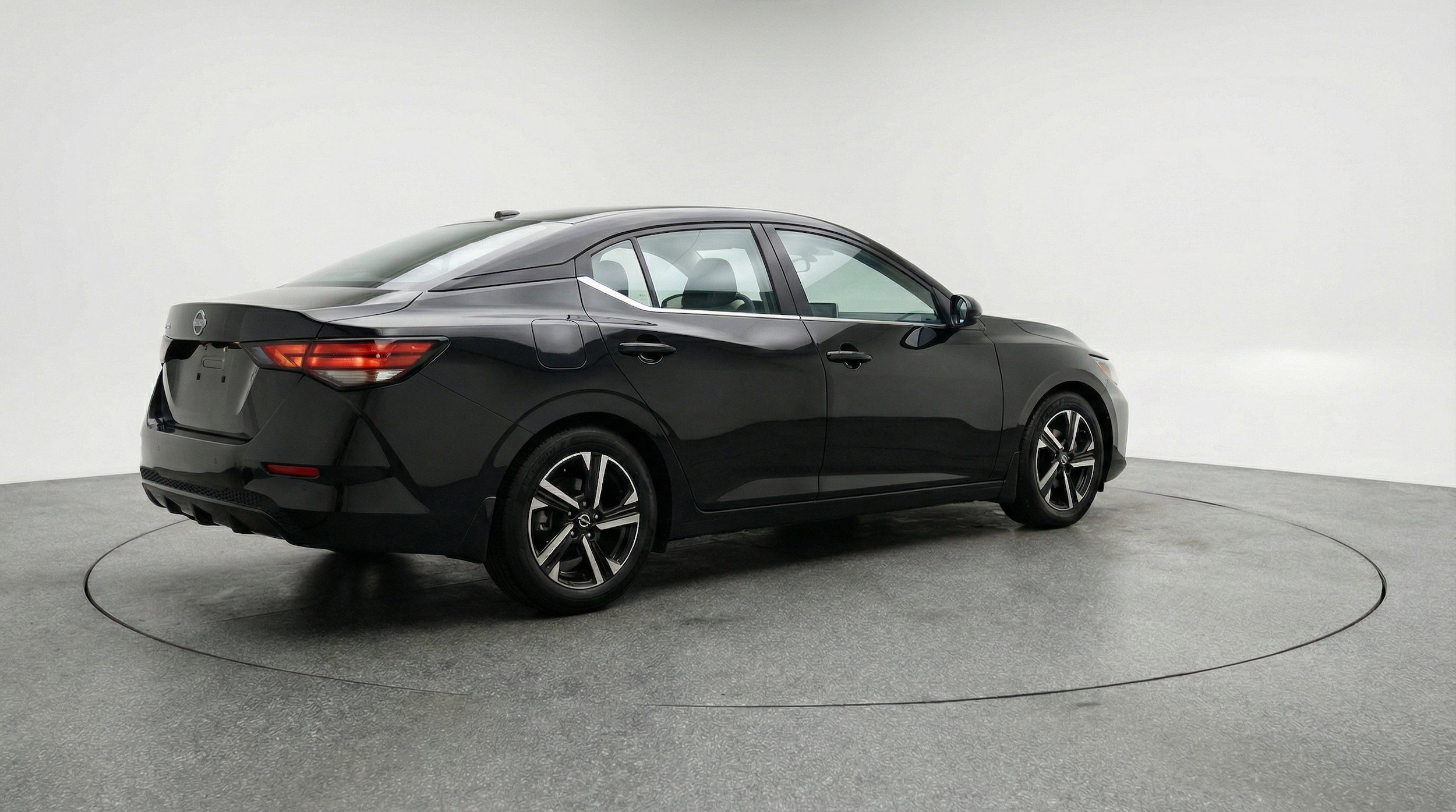 Thumbnail: 2025 Nissan Sentra - 9