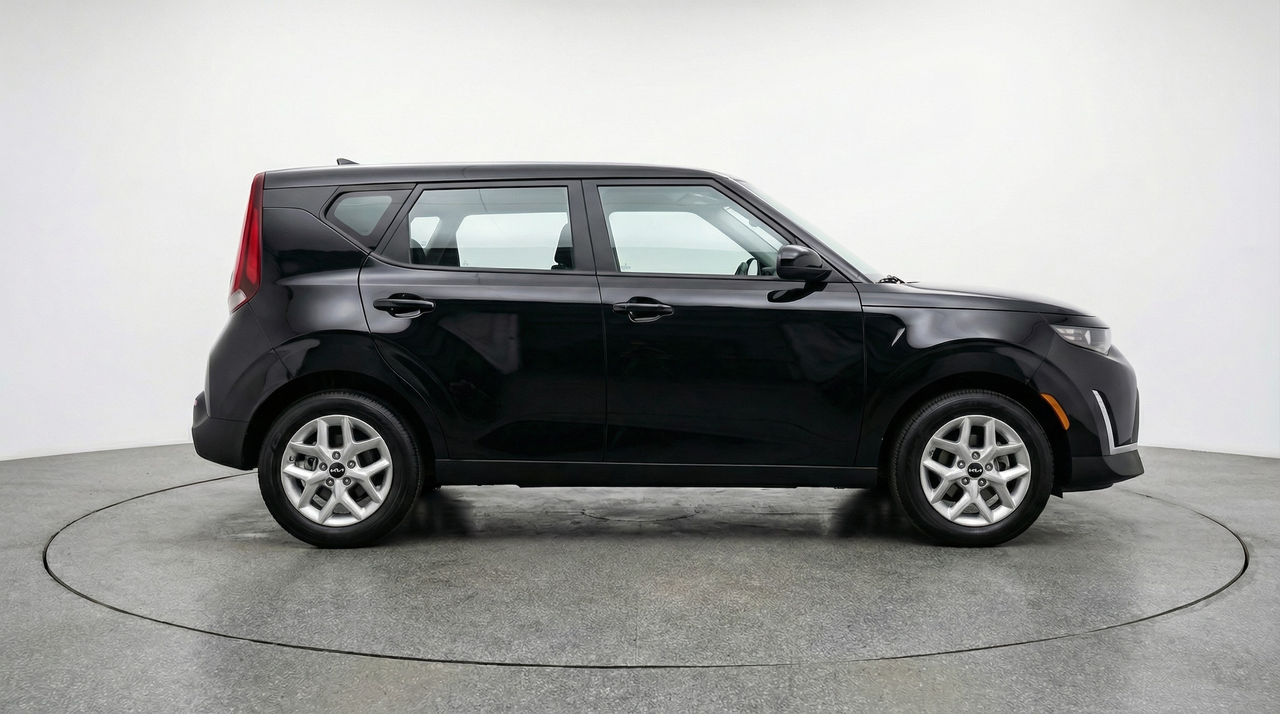 Thumbnail: 2025 Kia Soul - 8