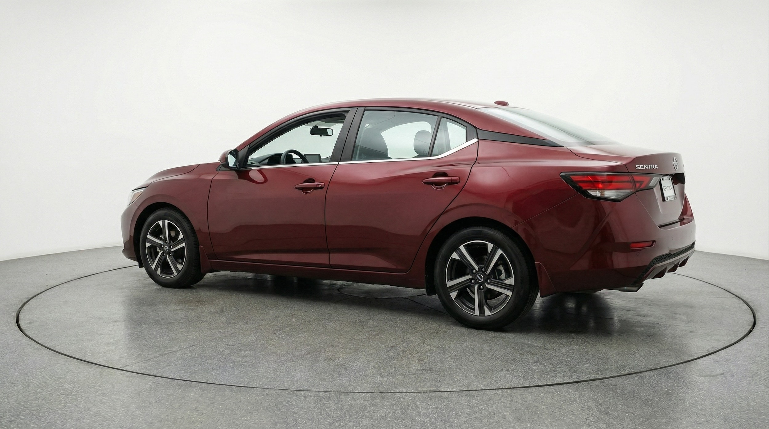 Thumbnail: 2025 Nissan Sentra - 5