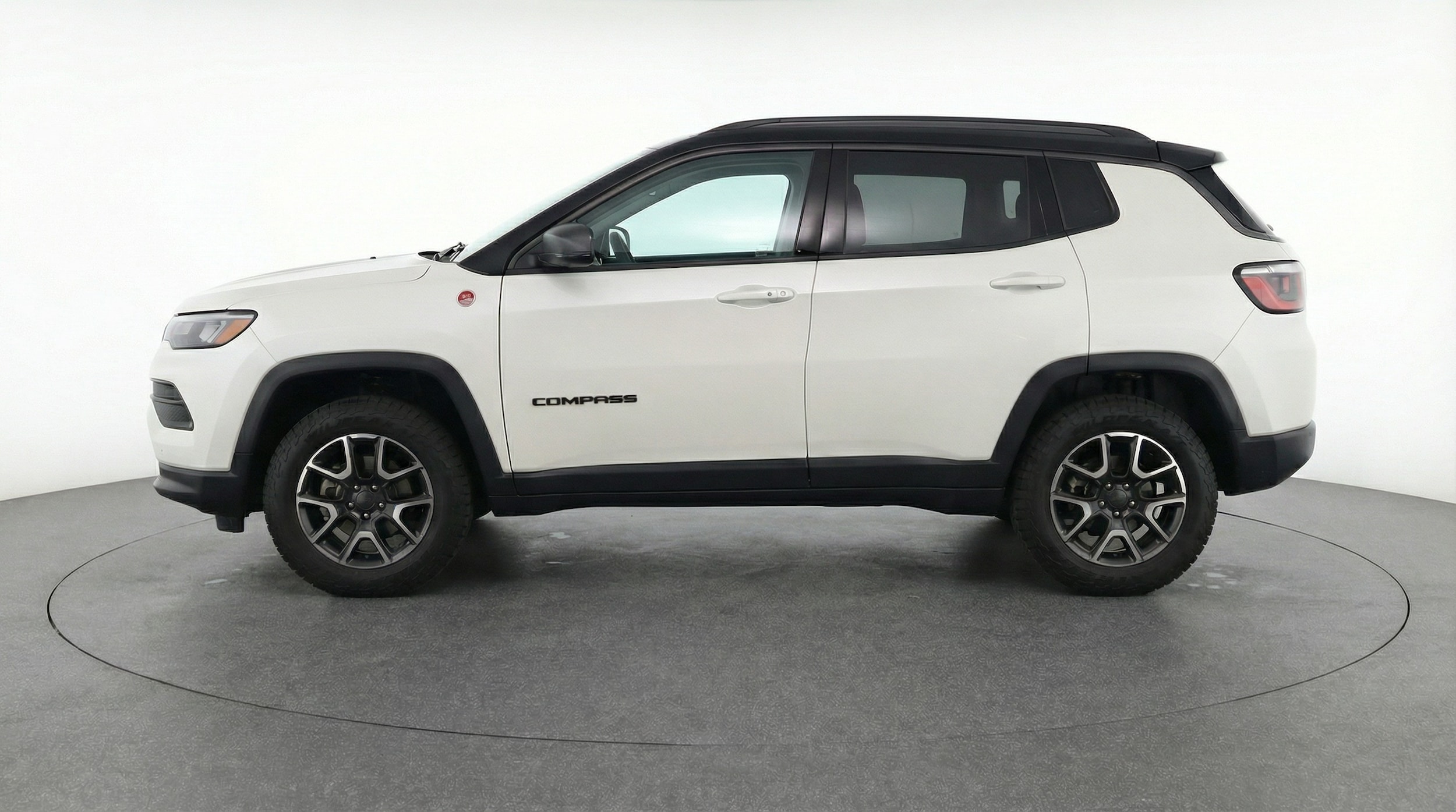 Thumbnail: 2025 Jeep Compass - 4