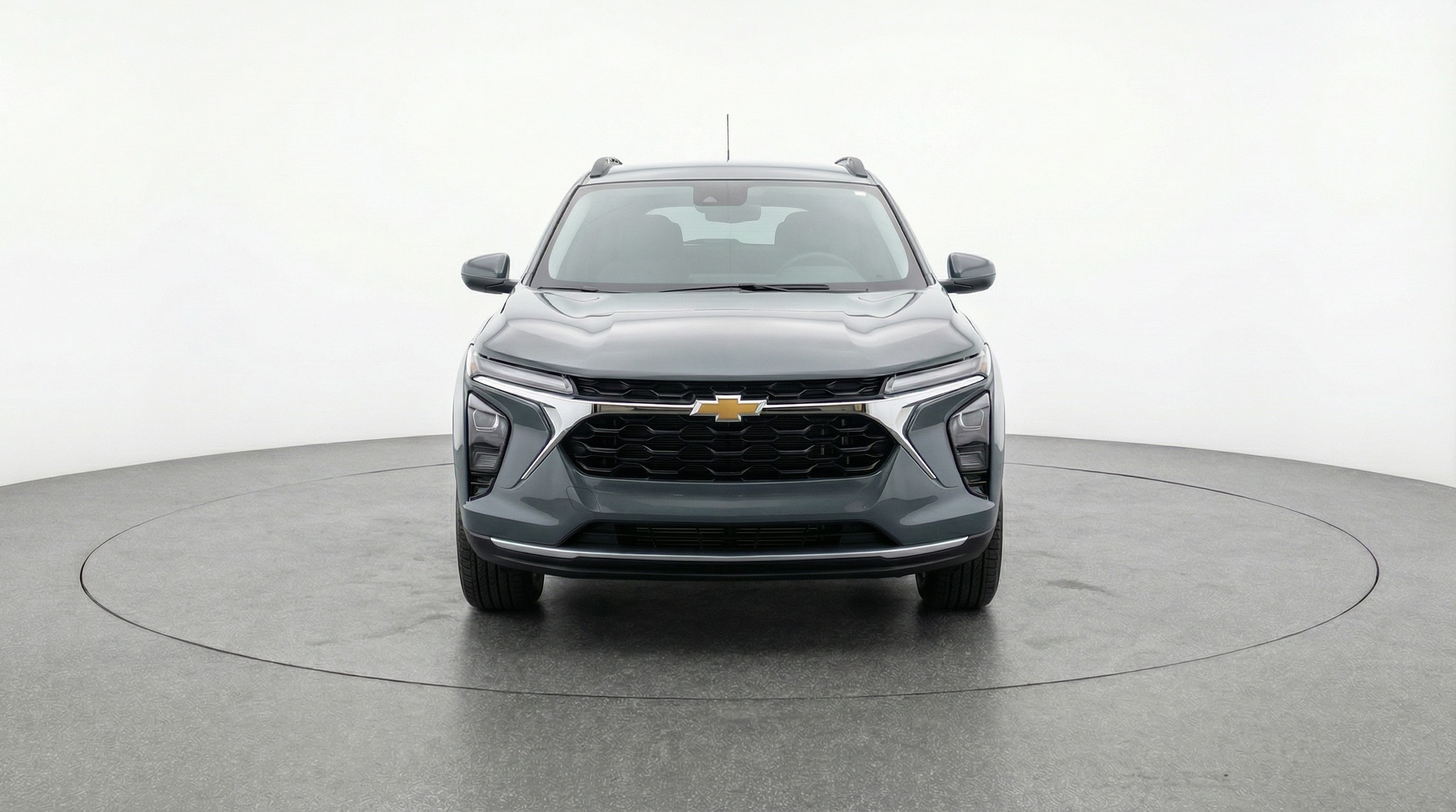 Thumbnail: 2025 Chevrolet Trax - 2
