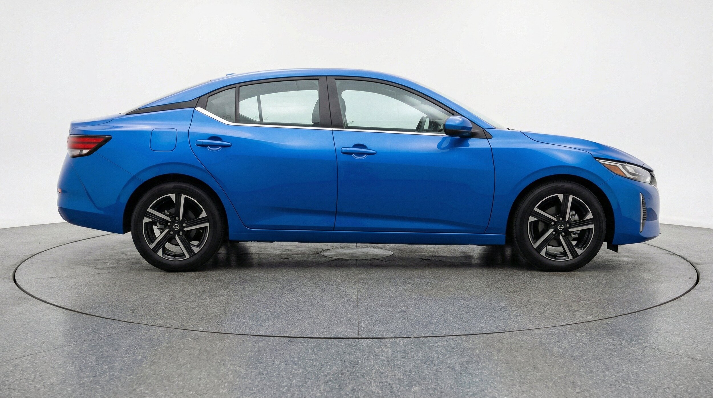 Thumbnail: 2025 Nissan Sentra - 11