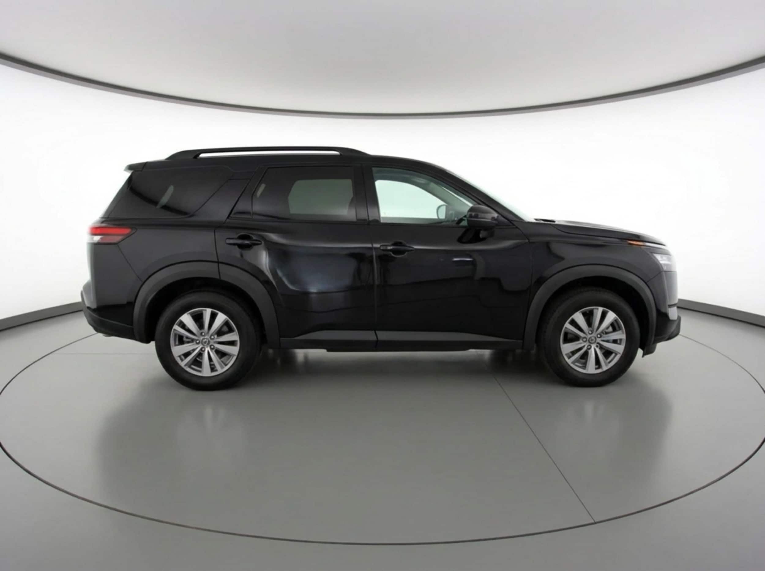 Thumbnail: 2025 Nissan Pathfinder - 8