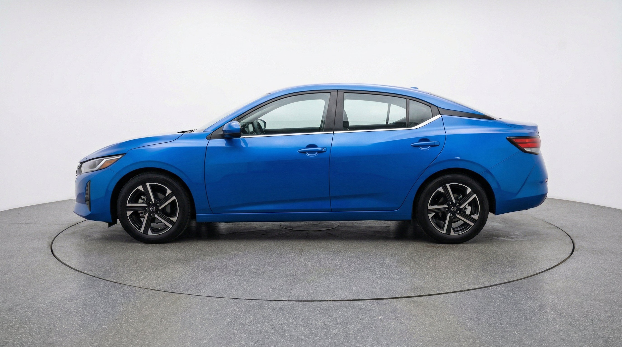 Thumbnail: 2025 Nissan Sentra - 5