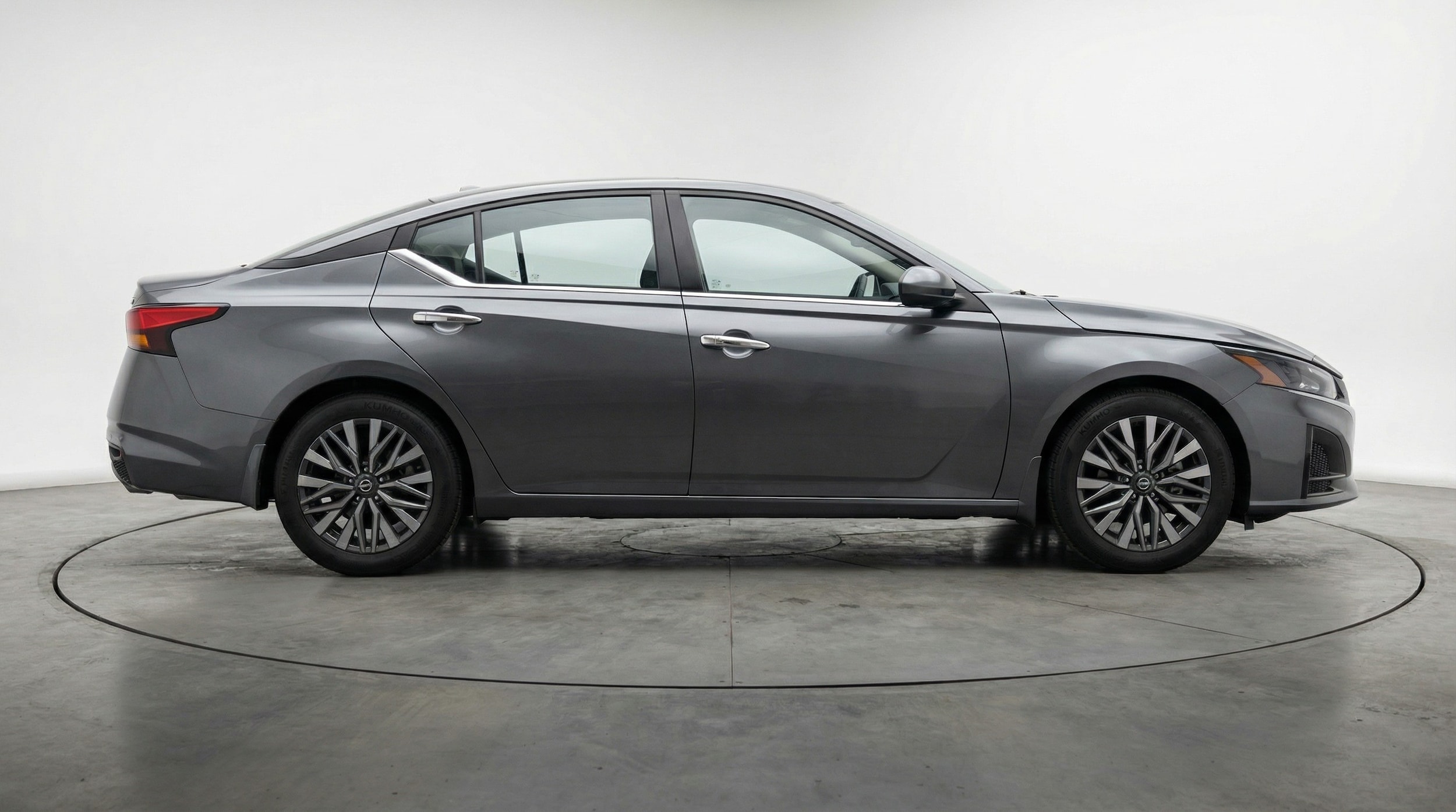 Thumbnail: 2025 Nissan Altima - 8