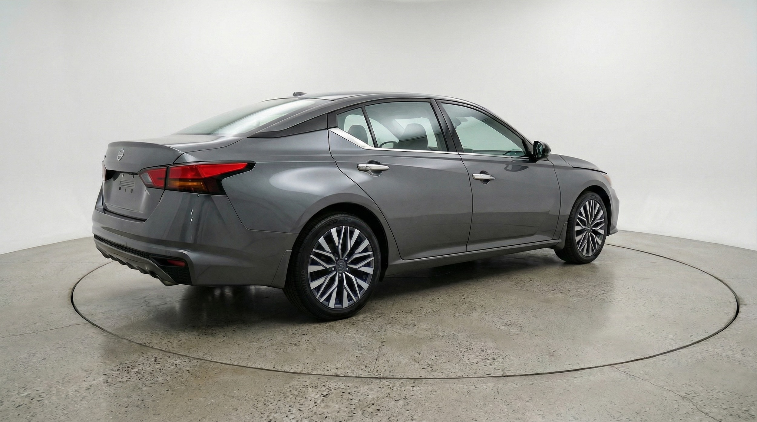 Thumbnail: 2025 Nissan Altima - 7