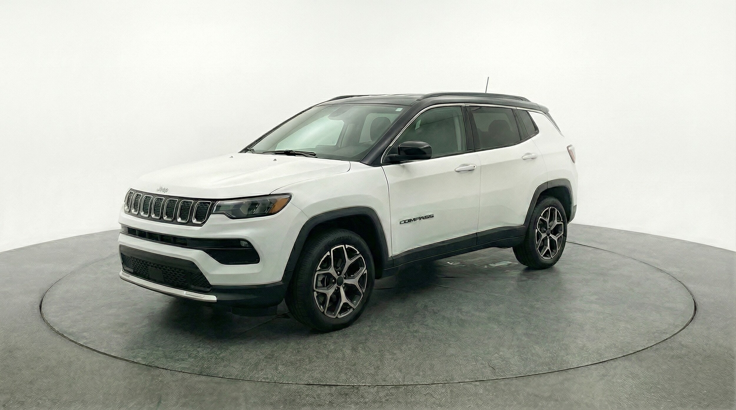 Thumbnail: 2025 Jeep Compass - 3