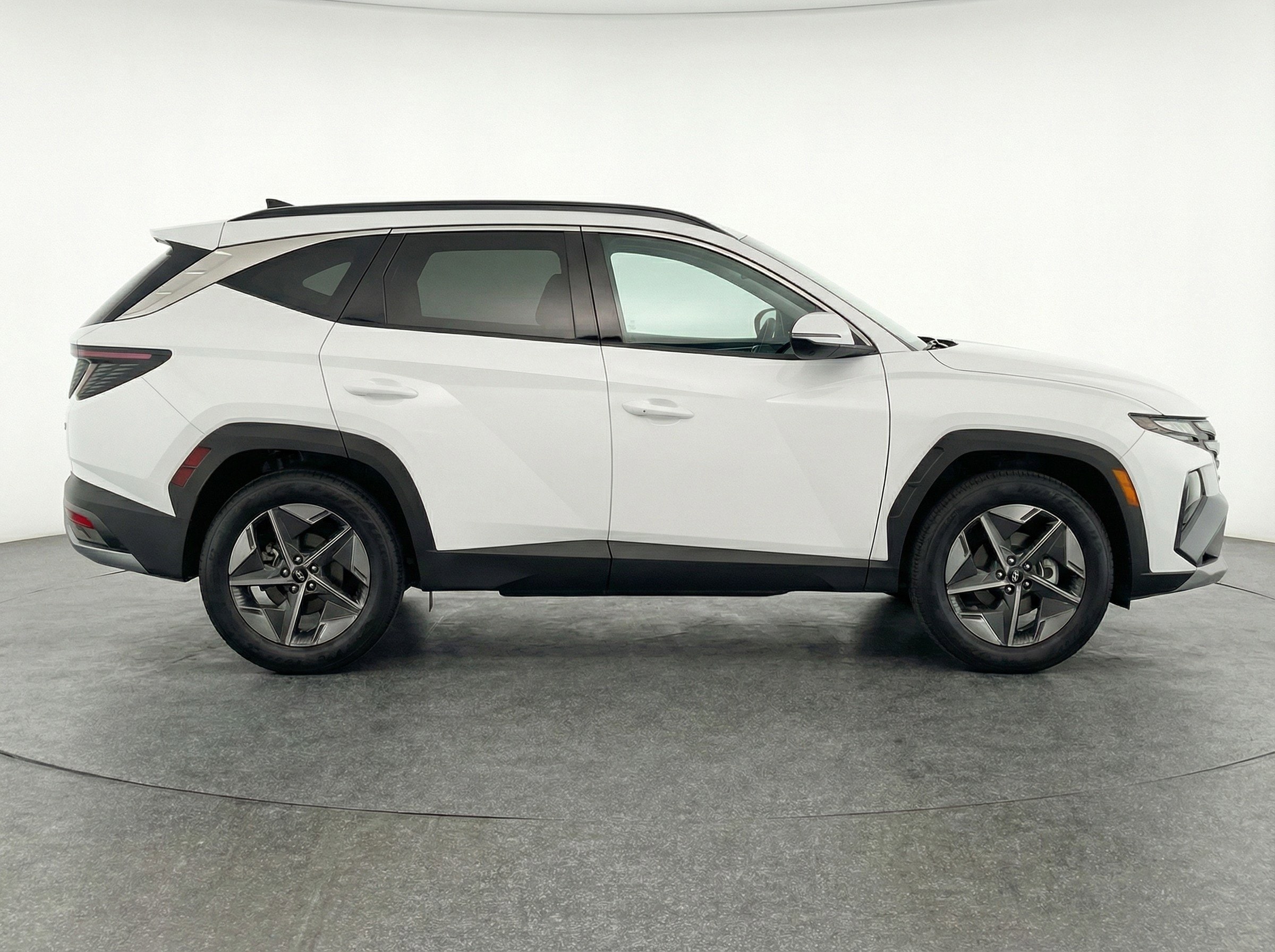 Thumbnail: 2025 Hyundai Tucson - 11
