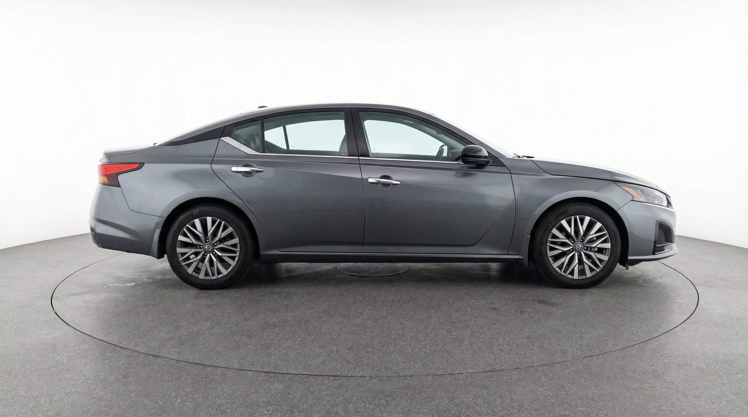 Thumbnail: 2025 Nissan Altima - 11