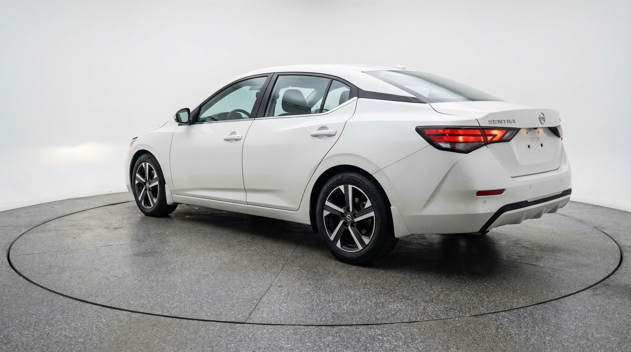 Thumbnail: 2025 Nissan Sentra - 5