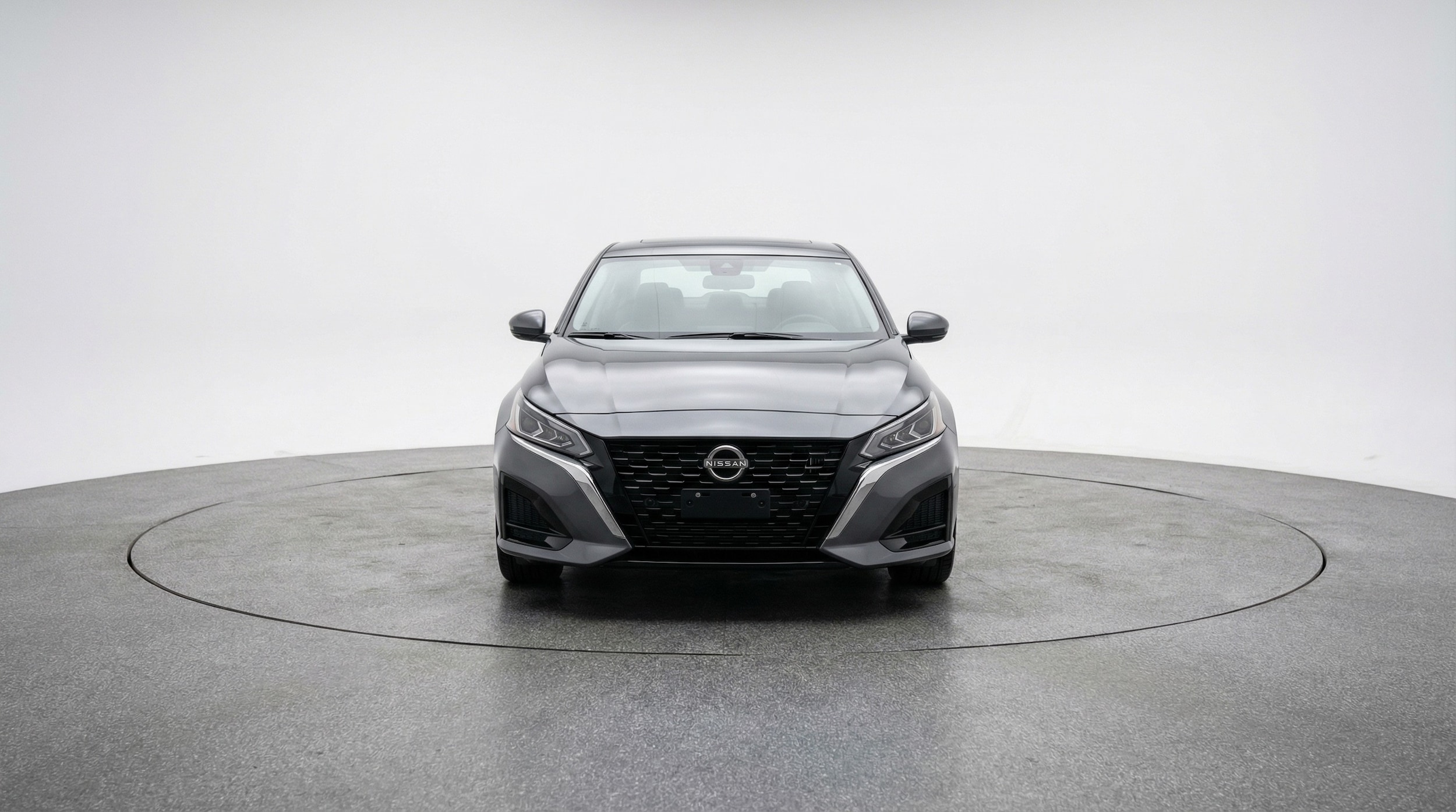 Thumbnail: 2025 Nissan Altima - 2