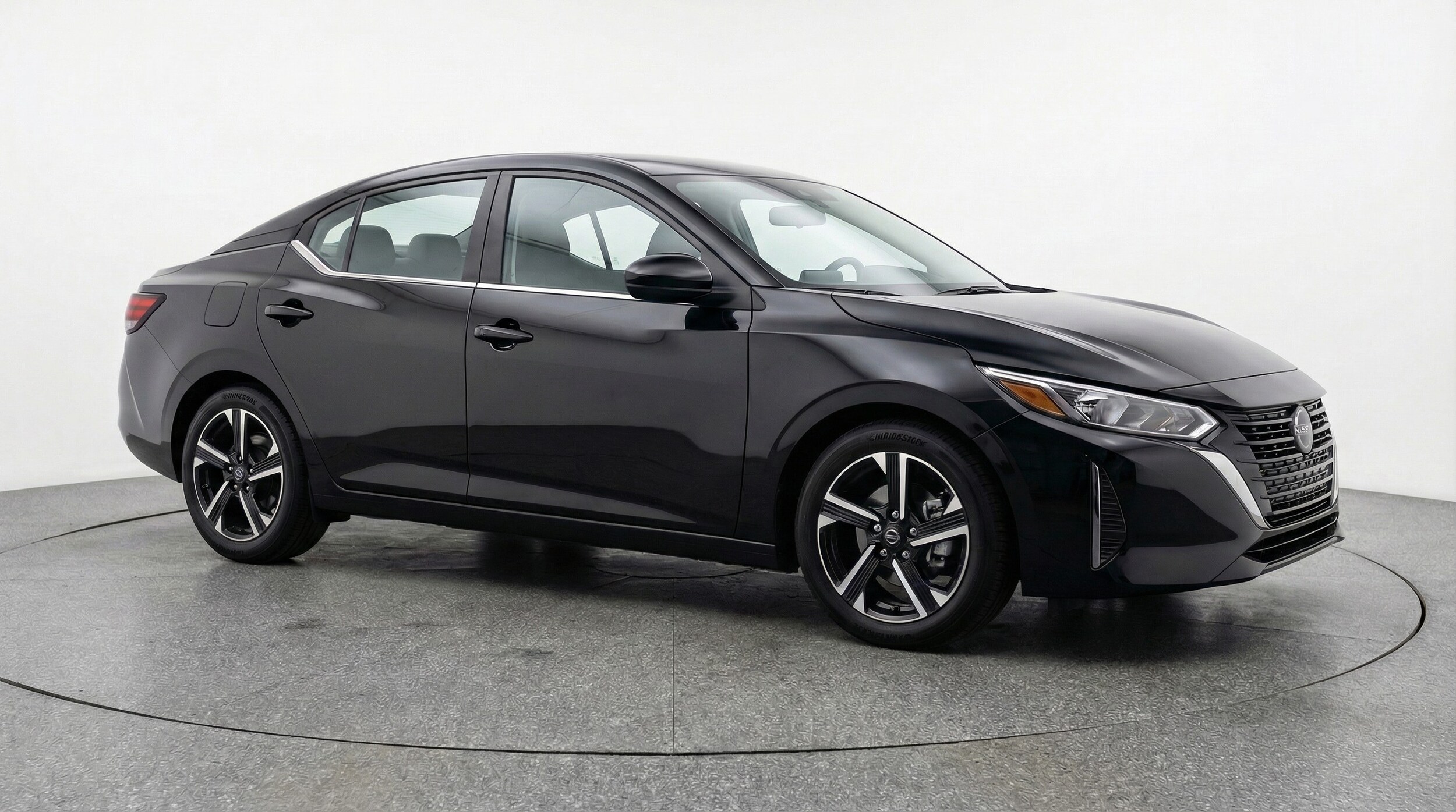 Thumbnail: 2025 Nissan Sentra - 1
