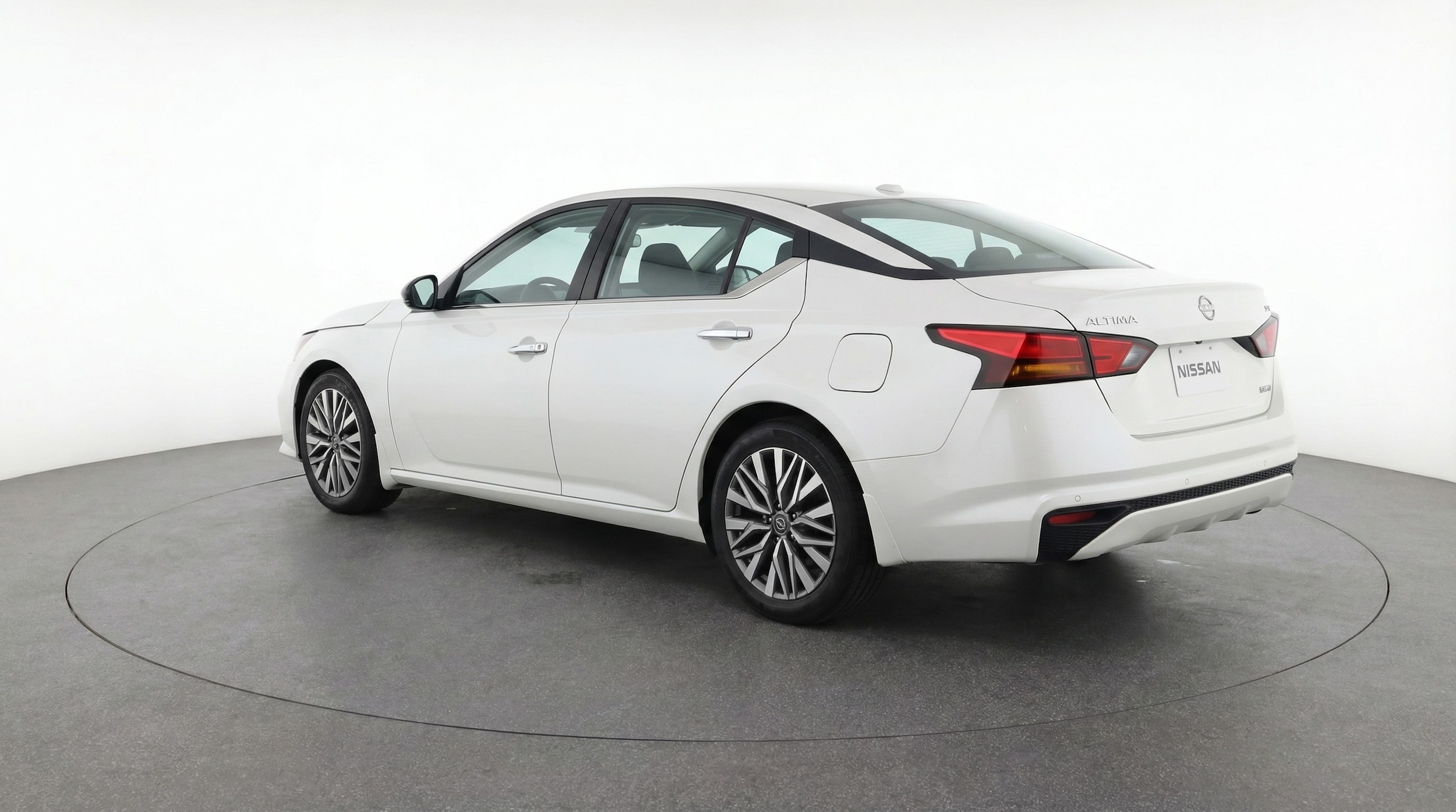 Thumbnail: 2025 Nissan Altima - 5