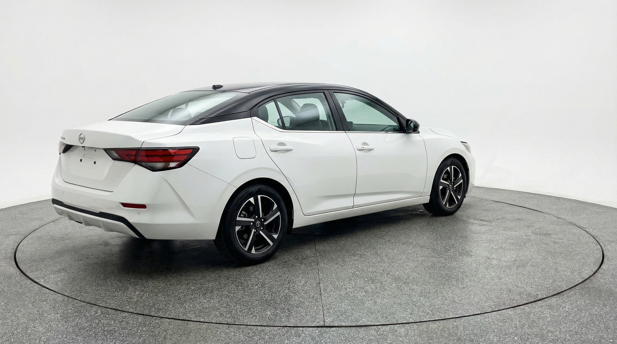 Thumbnail: 2025 Nissan Sentra - 9