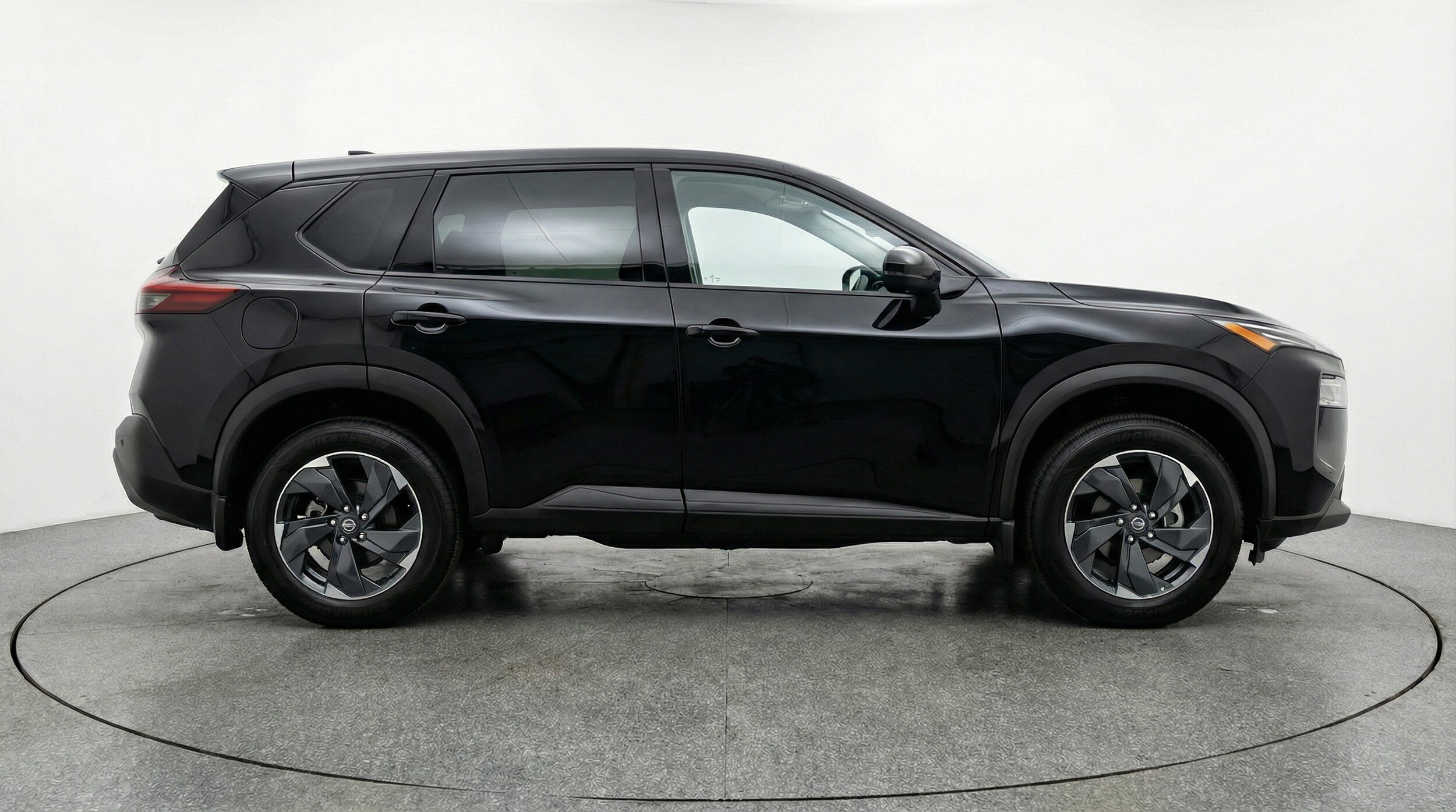 Thumbnail: 2025 Nissan Rogue - 8