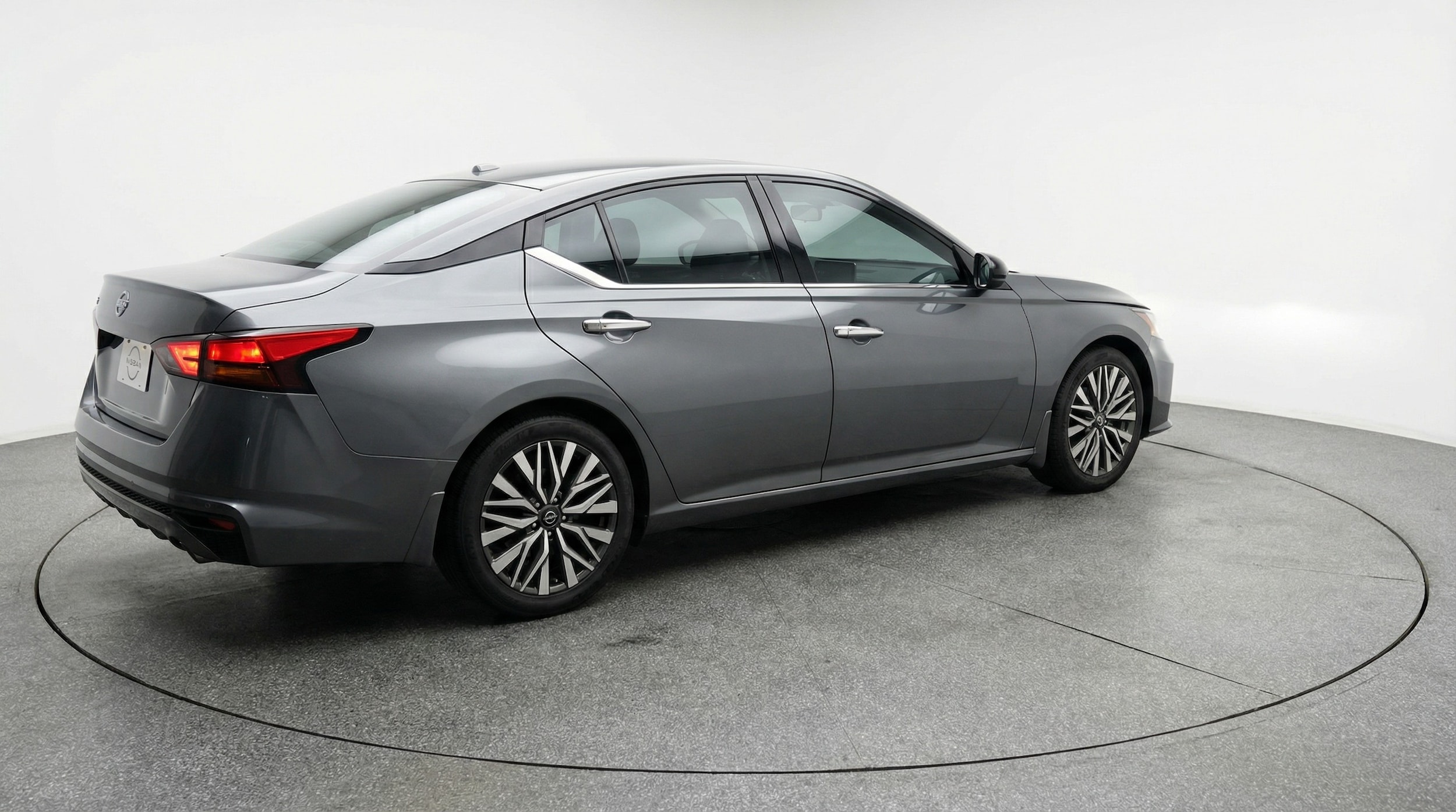 Thumbnail: 2025 Nissan Altima - 7