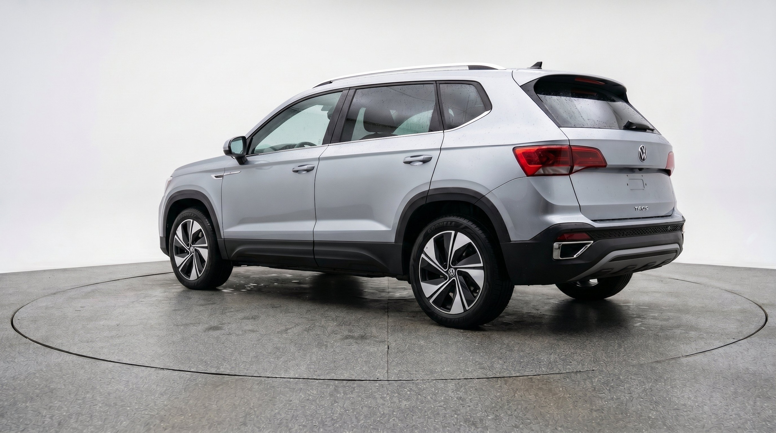 Thumbnail: 2026 Volkswagen Taos - 6