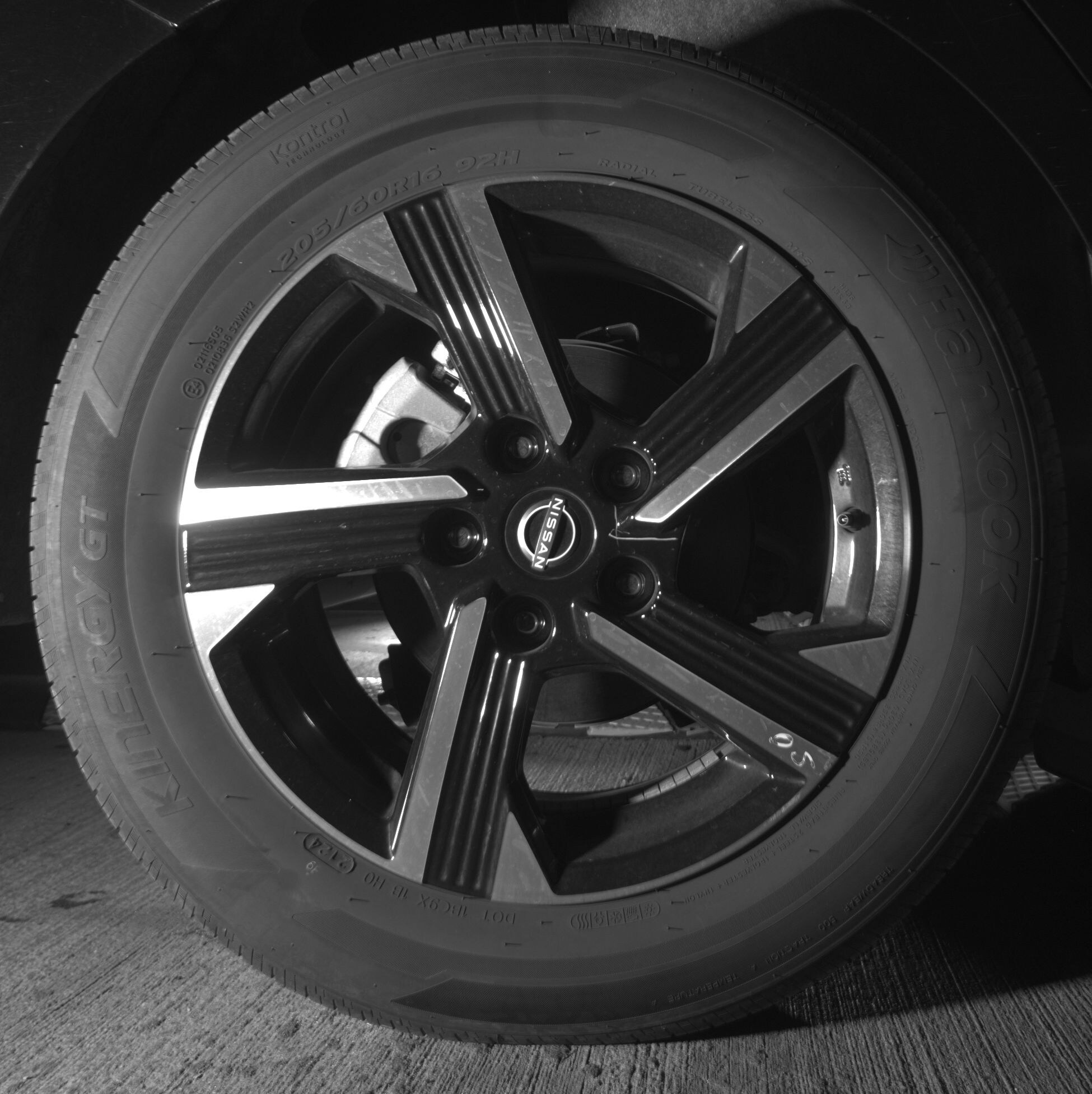 Thumbnail: 2025 Nissan Sentra - 12