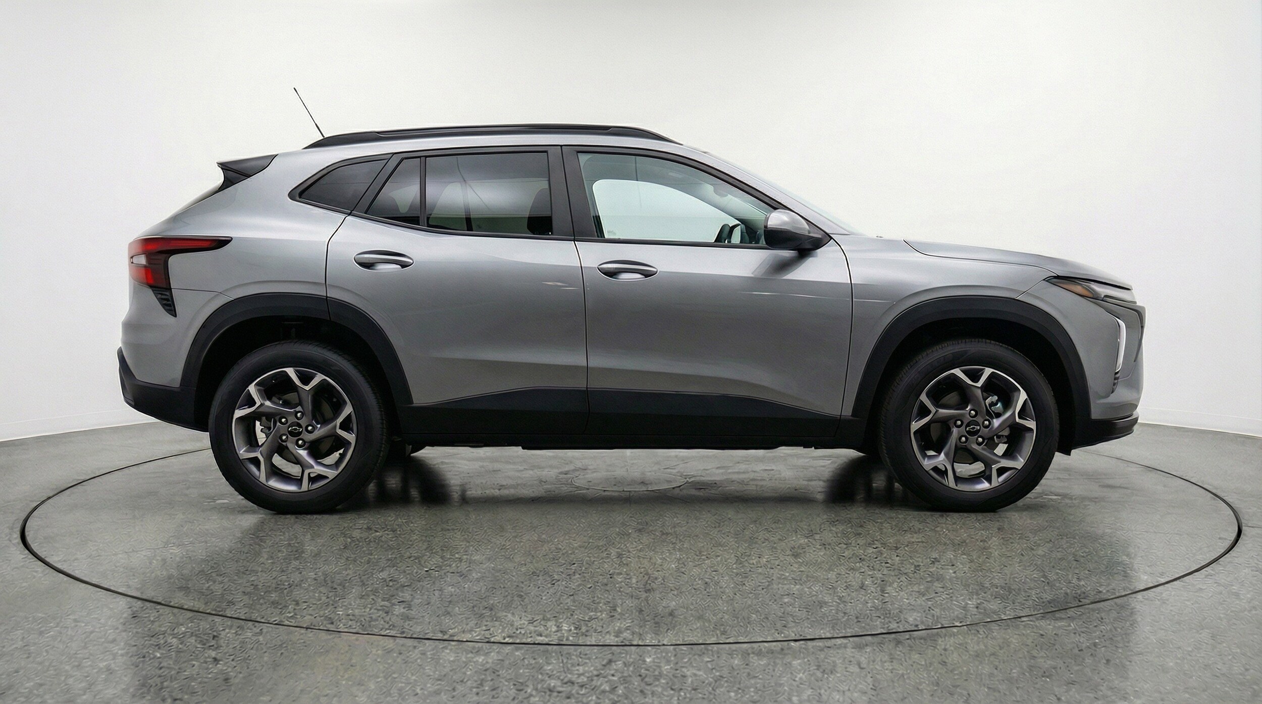 Thumbnail: 2025 Chevrolet Trax - 11