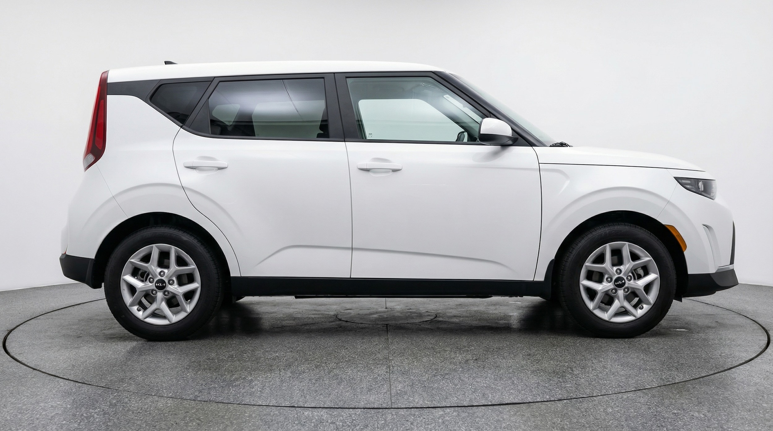 Thumbnail: 2025 Kia Soul - 8