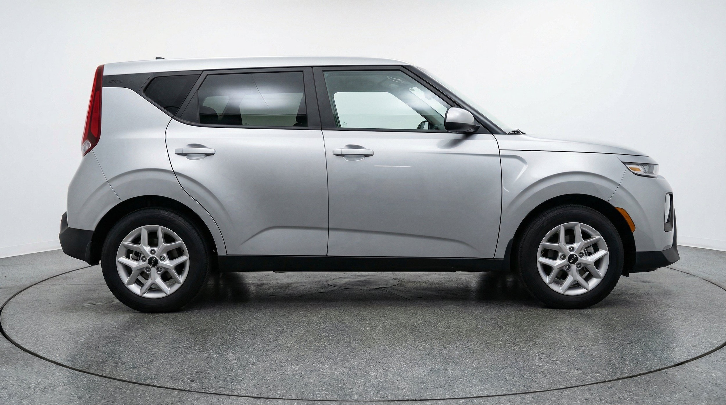 Thumbnail: 2025 Kia Soul - 9