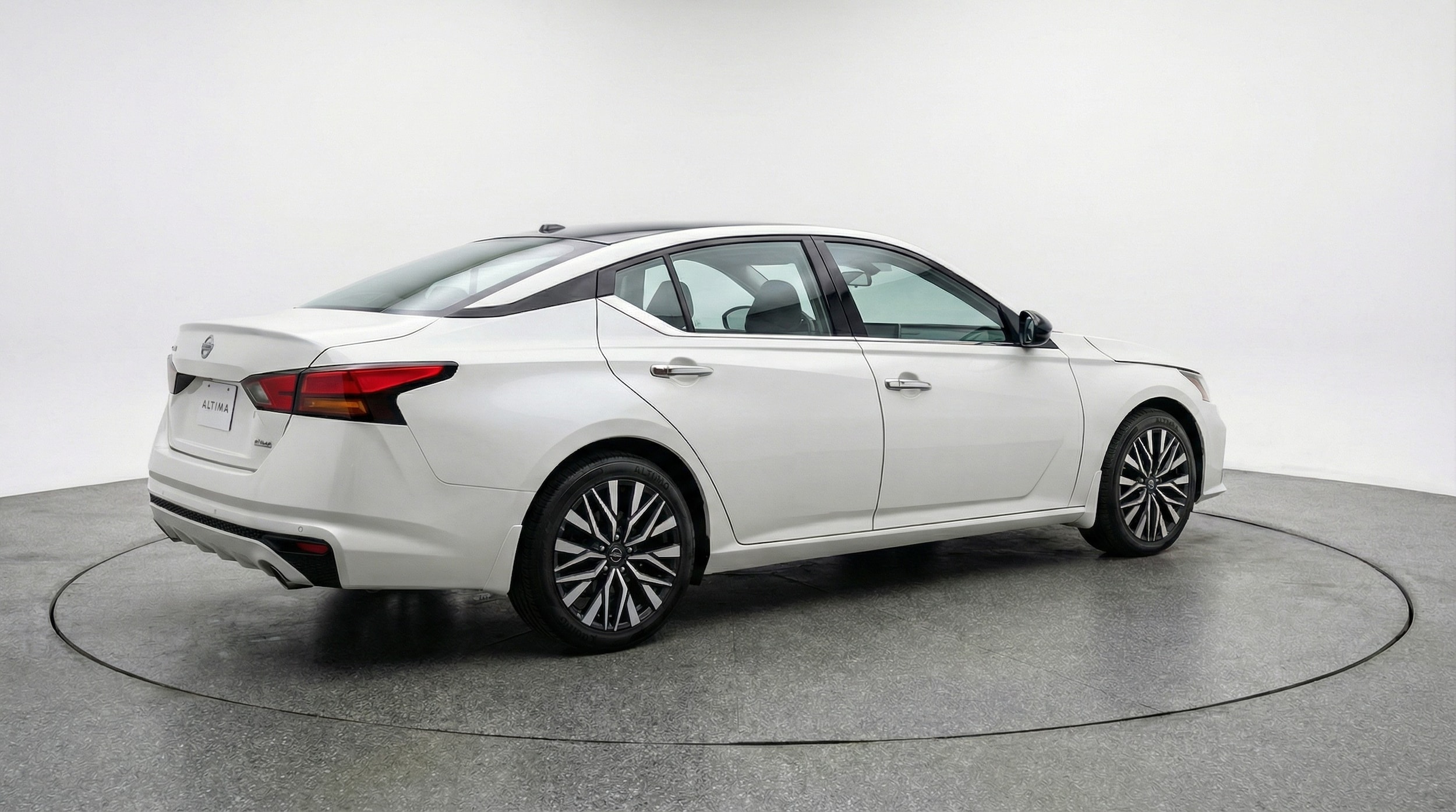 Thumbnail: 2025 Nissan Altima - 7