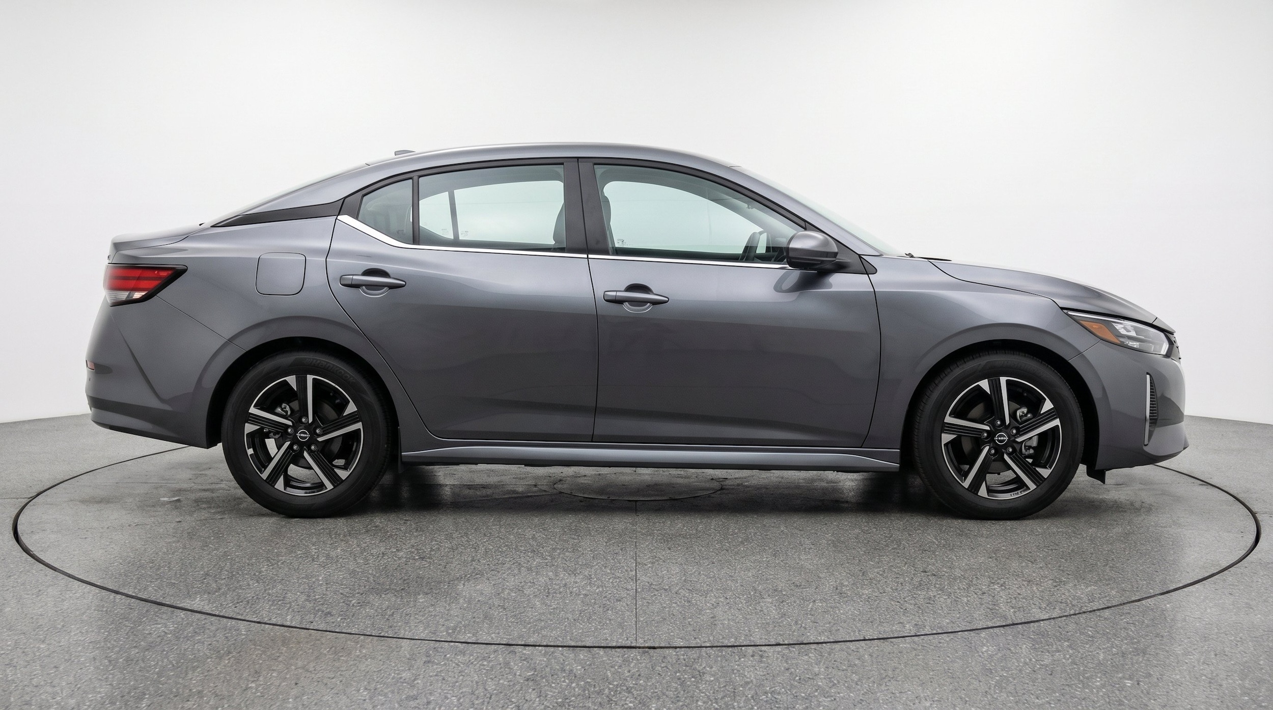 Thumbnail: 2025 Nissan Sentra - 10