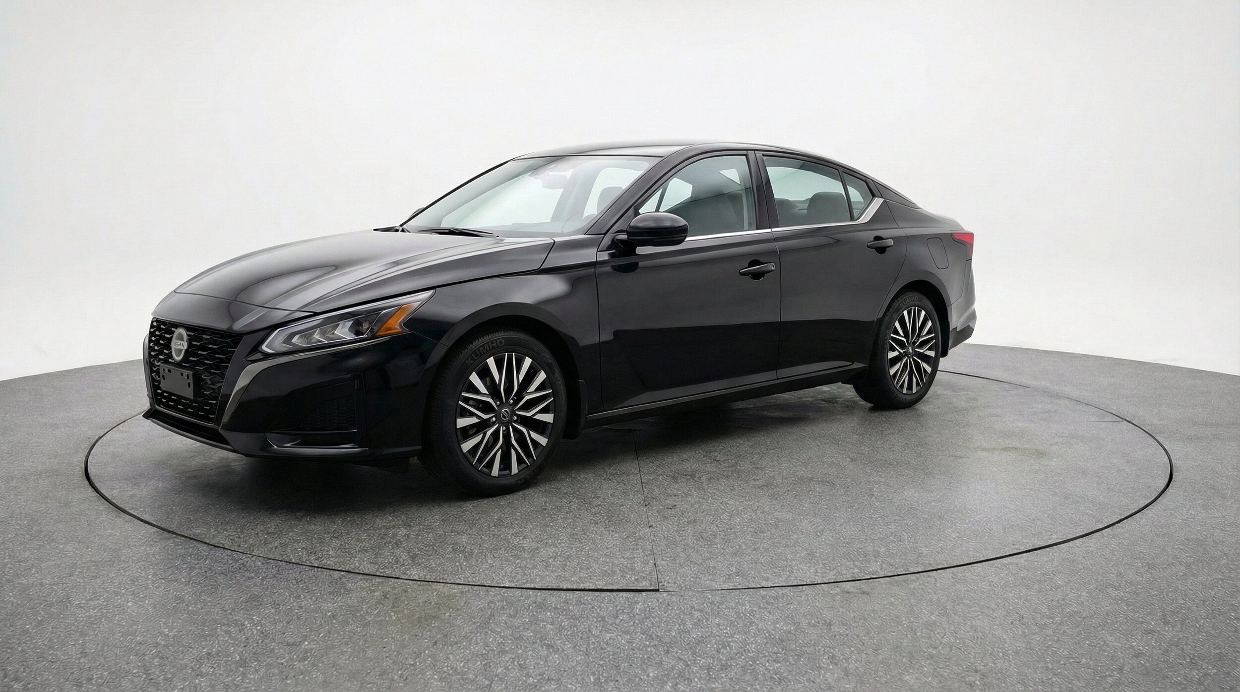 Thumbnail: 2026 Nissan Altima - 3