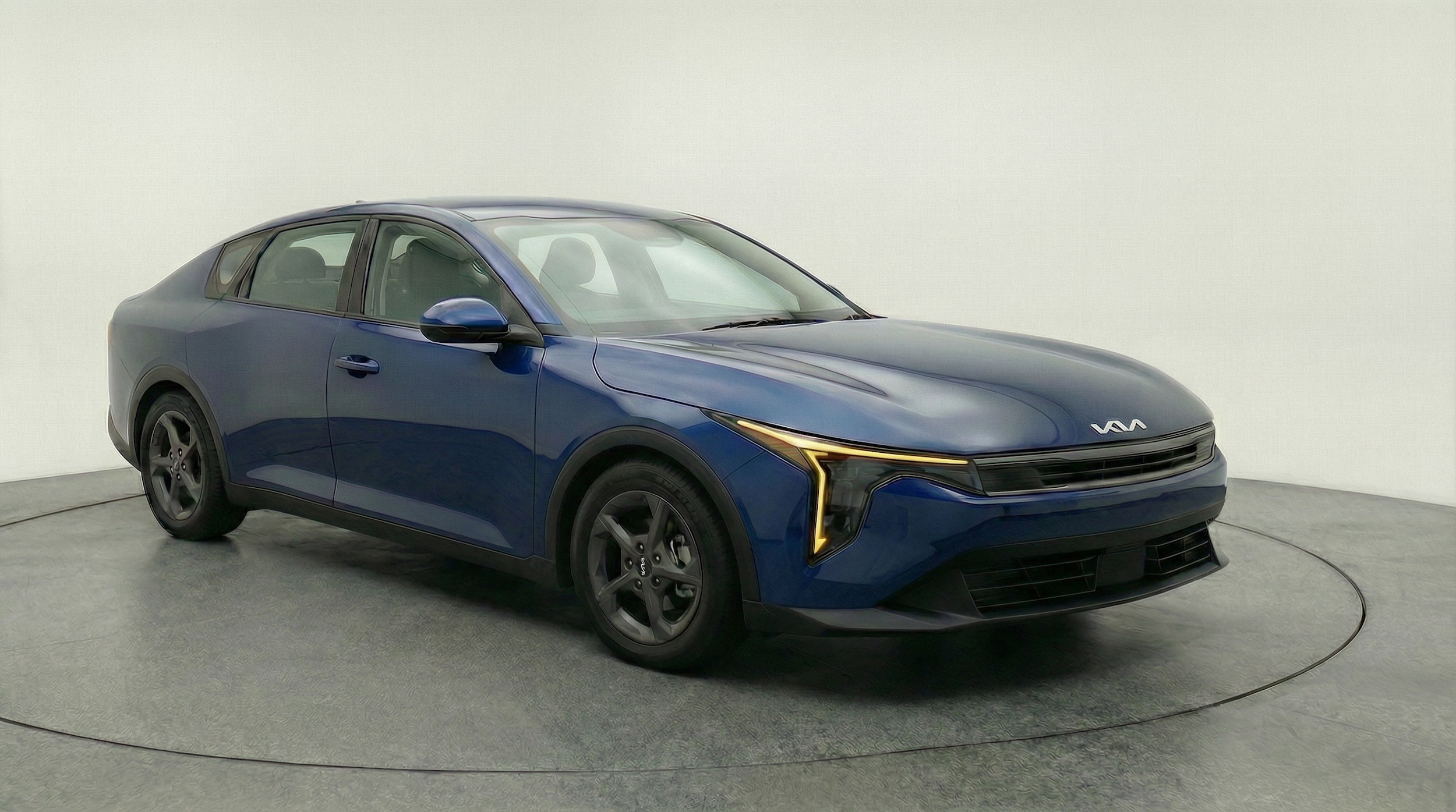 Thumbnail: 2025 Kia K4 - 1