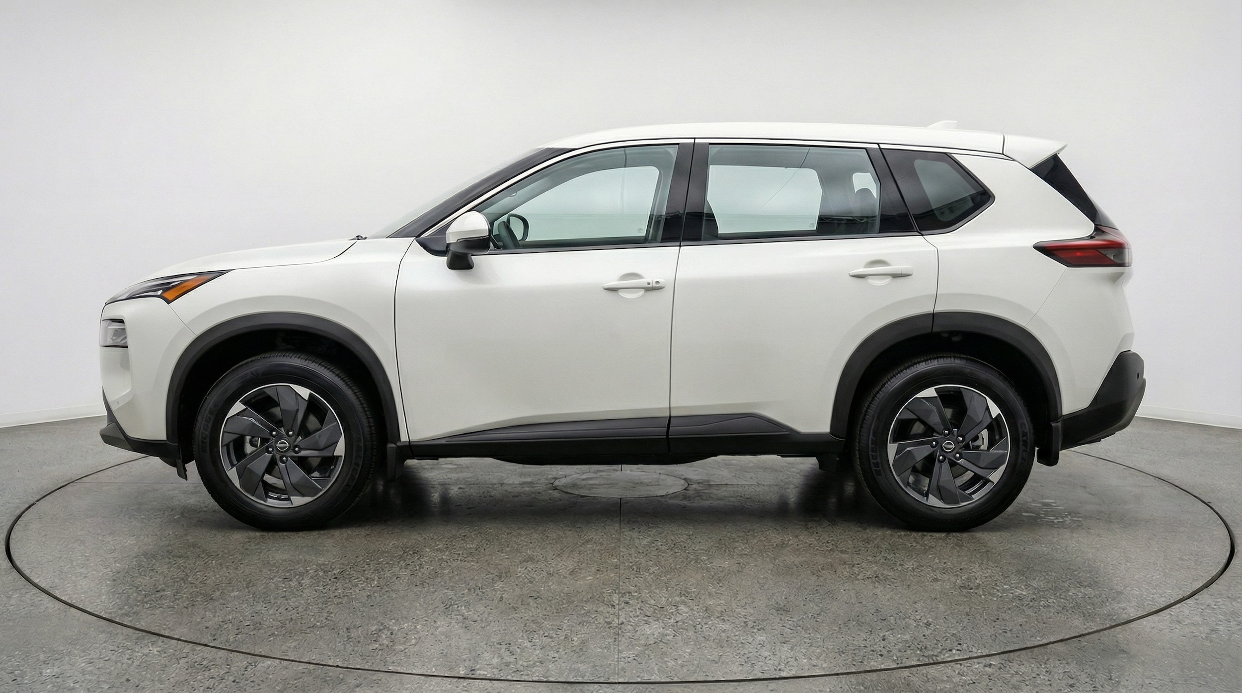 Thumbnail: 2025 Nissan Rogue - 4