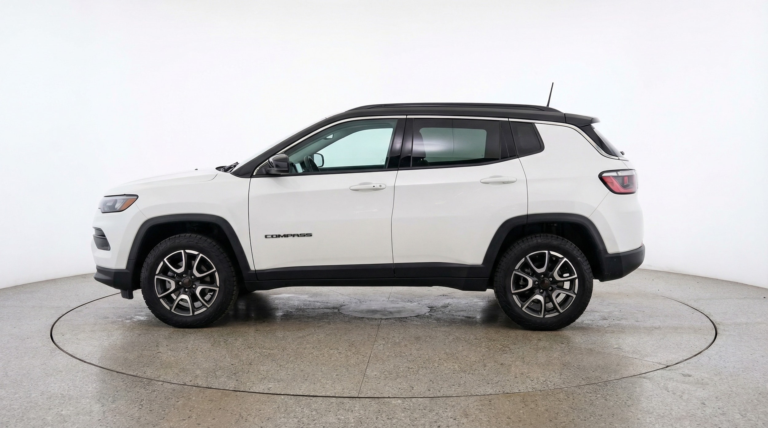 Thumbnail: 2025 Jeep Compass - 4