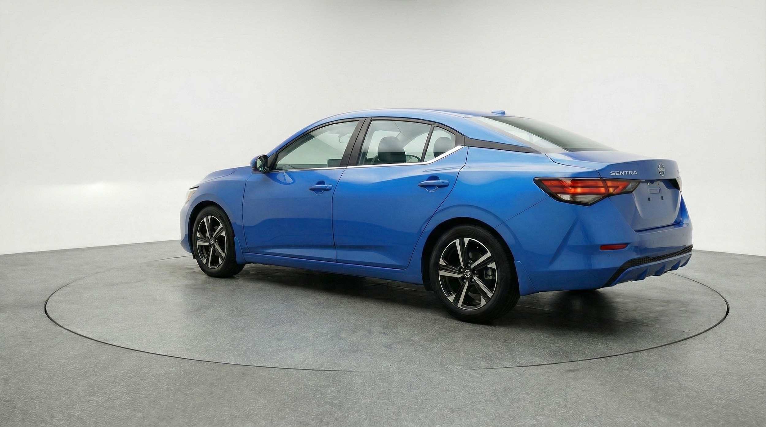 Thumbnail: 2025 Nissan Sentra - 5