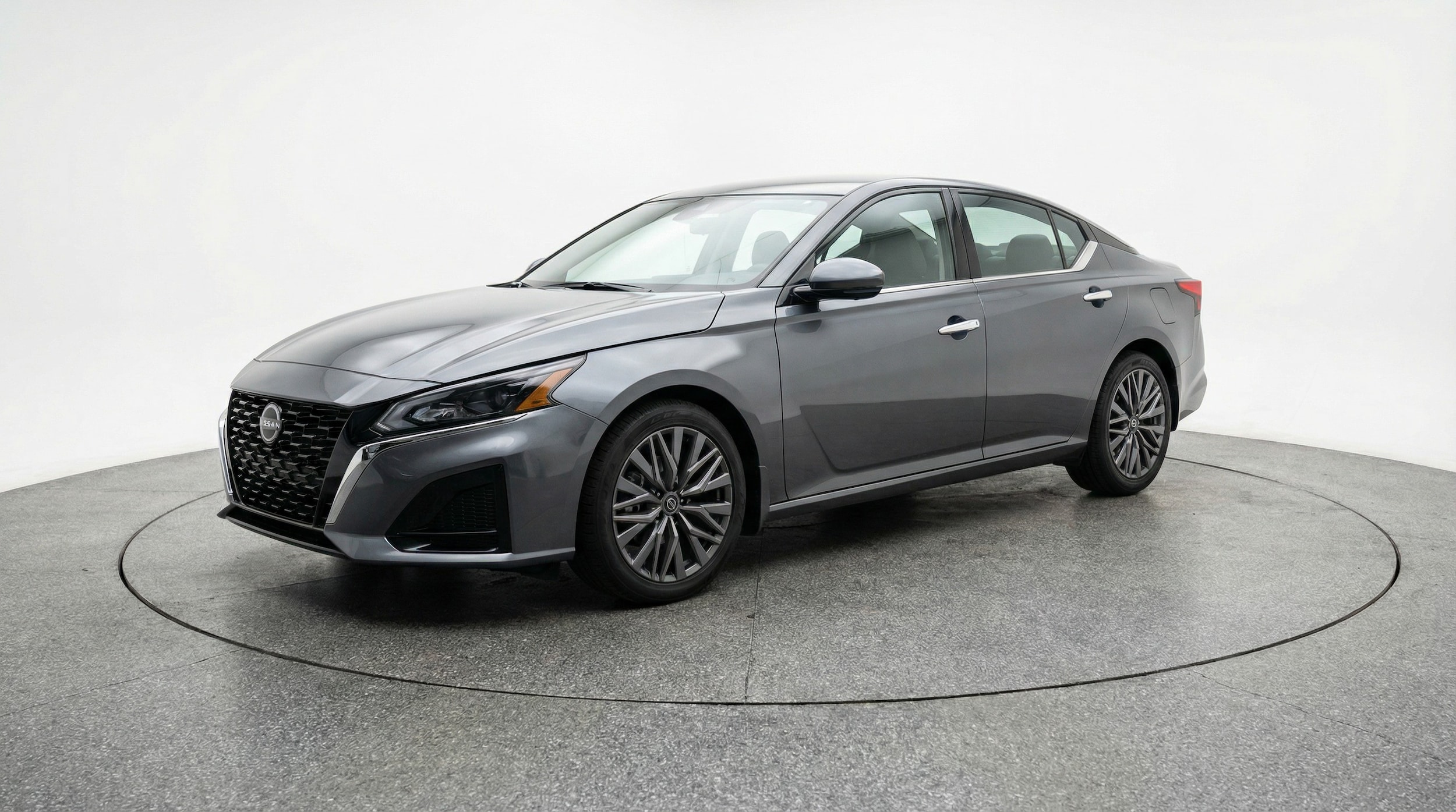 Thumbnail: 2025 Nissan Altima - 3