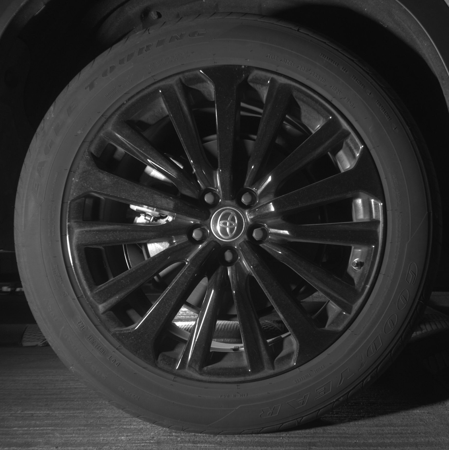 Thumbnail: 2025 Toyota Highlander - 12