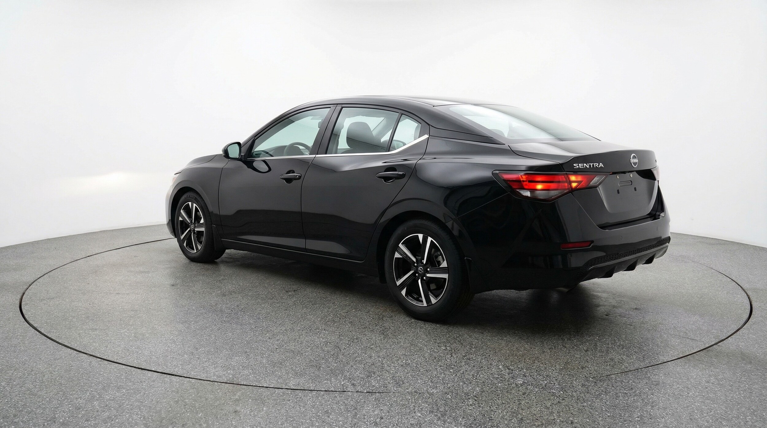 Thumbnail: 2025 Nissan Sentra - 5