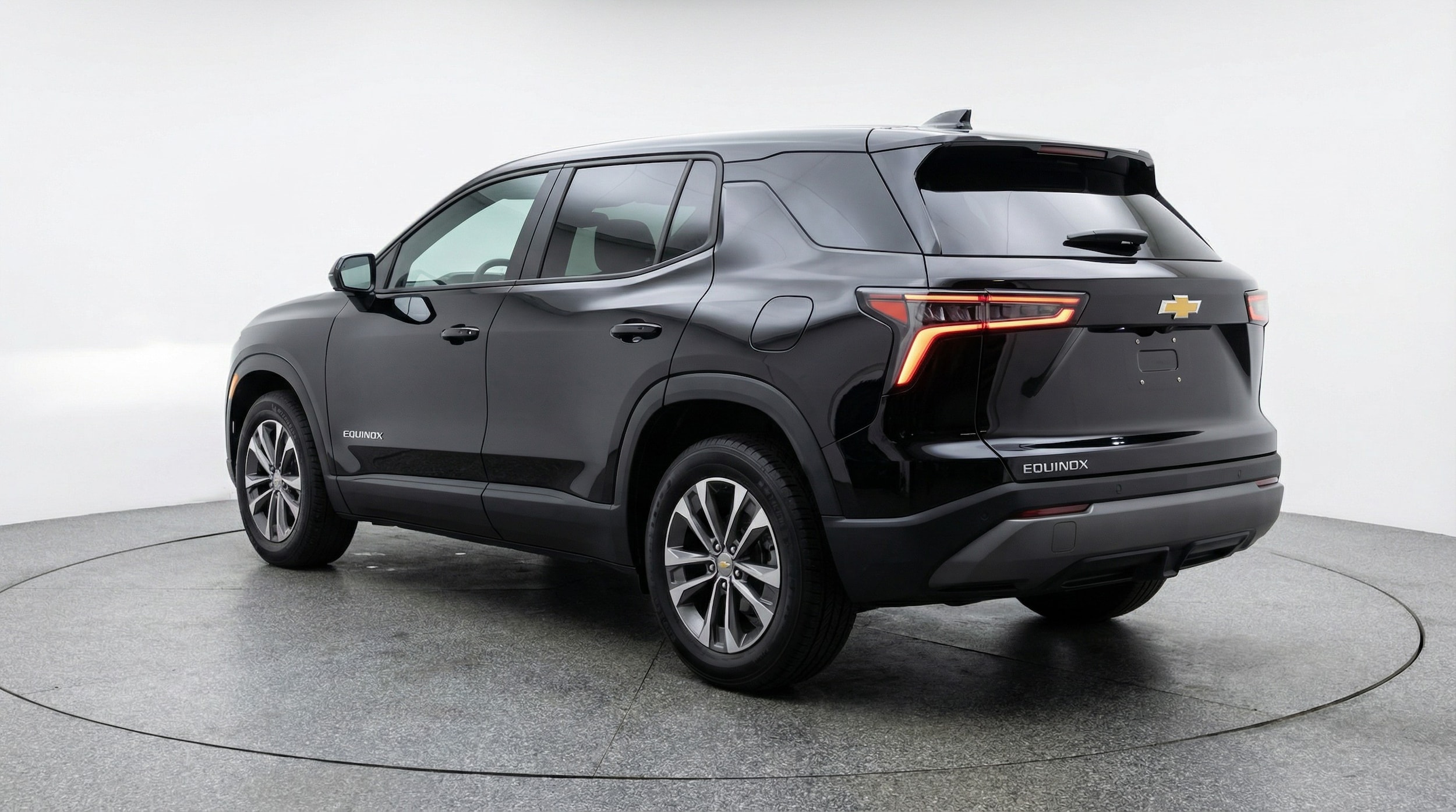 Thumbnail: 2025 Chevrolet Equinox - 5