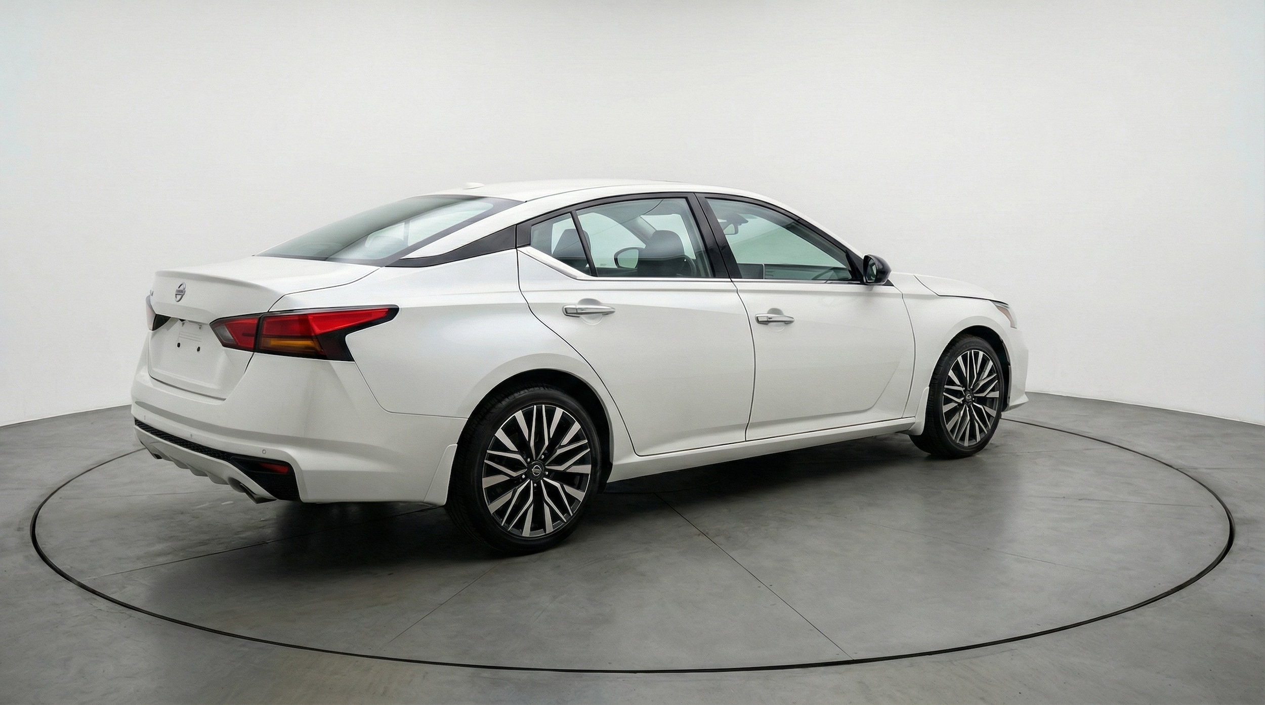 Thumbnail: 2025 Nissan Altima - 7